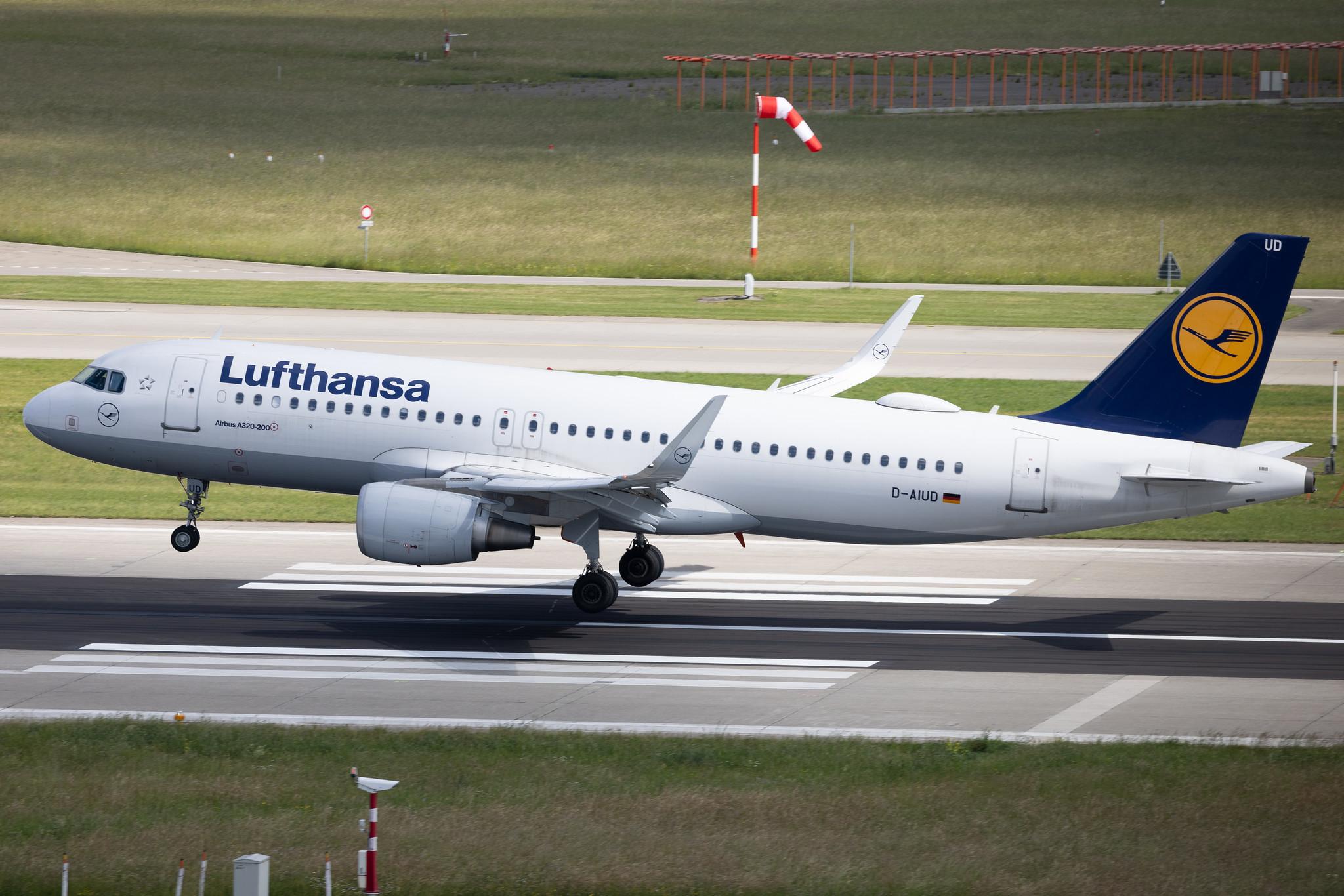 Flughafen Zürich: Lufthansa (LH / DLH) | Airbus A320-214 A320 | D-AIUD | MSN 6033