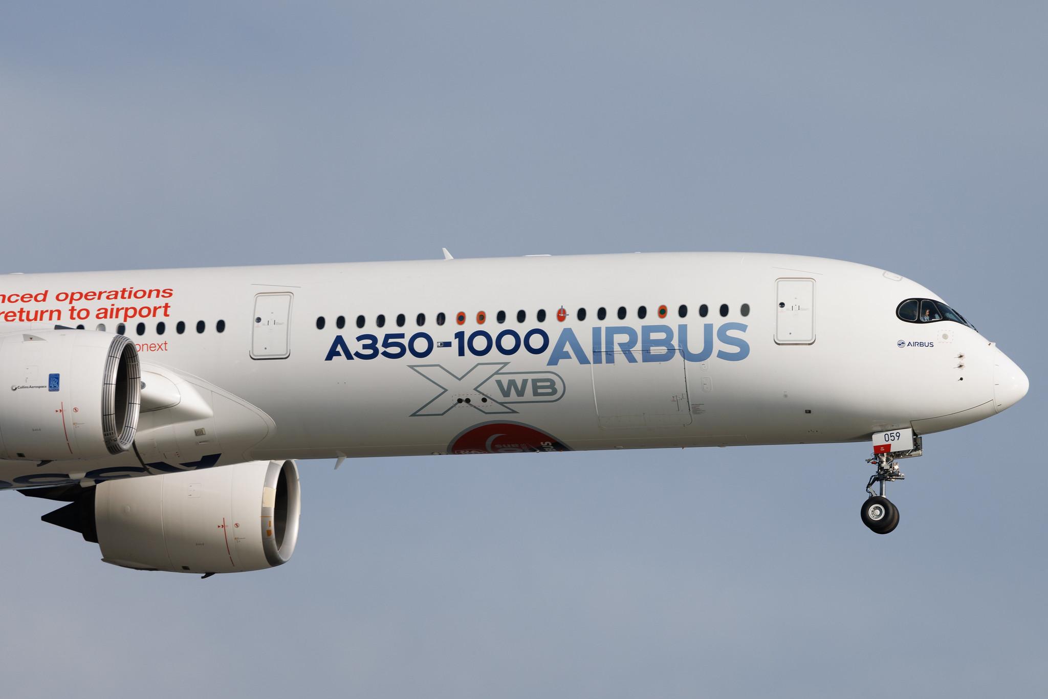 Hamburg Finkenwerder: Airbus (/ AIB) | Airbus A350-1041 A35K | F-WMIL | MSN 059