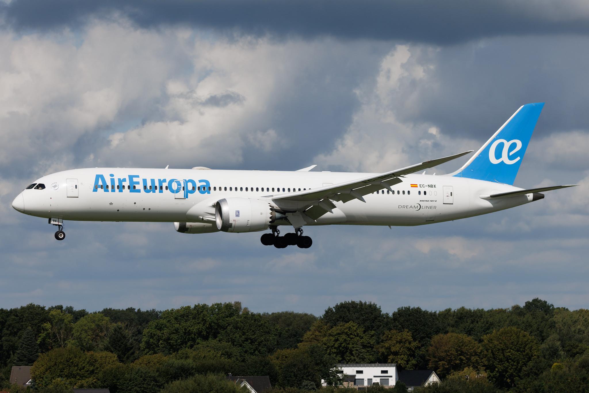 Hamburg Airport: Air Europa (UX / AEA) | Boeing 787-9 Dreamliner B789 | EC-NBX | MSN 65247