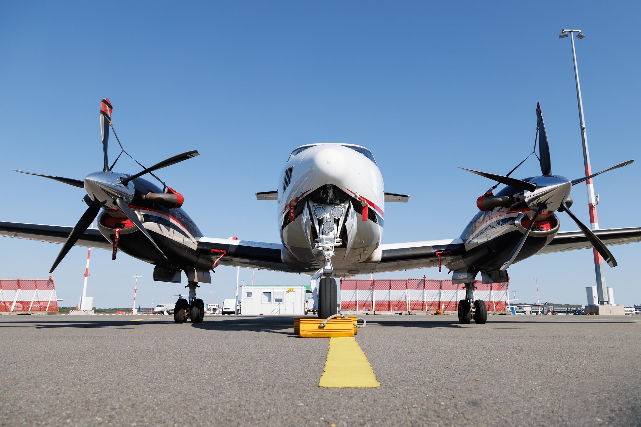 Hamburg Airport: Private owner | Beech King Air B200 BE20 | I-MLPA | MSN BB-1825