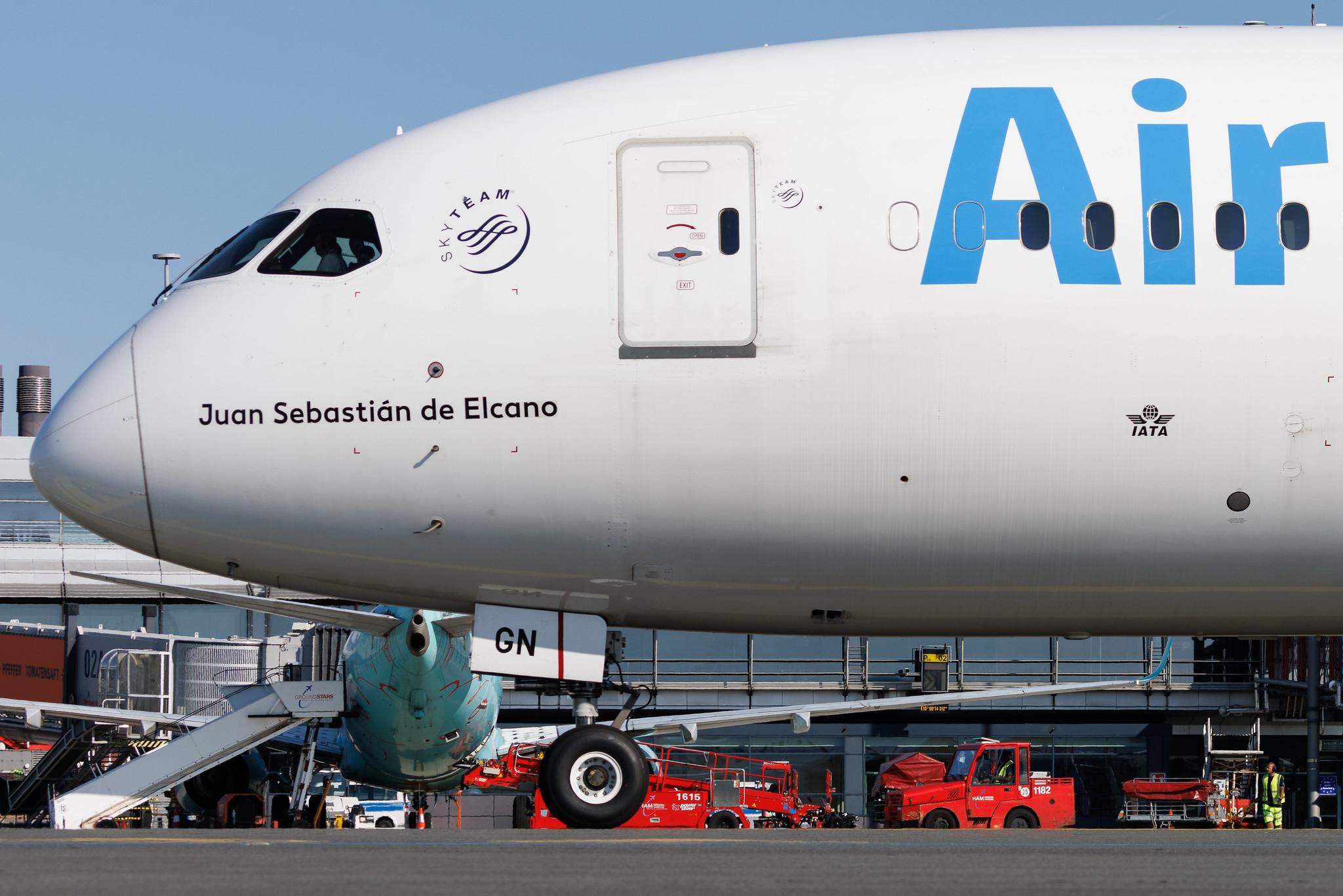 Hamburg Airport: Air Europa (UX / AEA) | Boeing 787-9 Dreamliner B789 | EC-NGN | MSN 62518