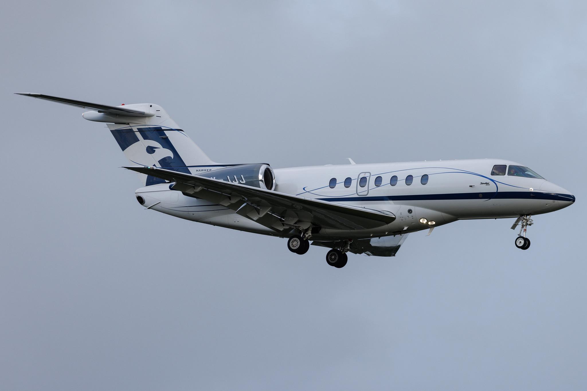 Hamburg Airport: Sun-Air (EZ / SUS) | Hawker 4000 Horizon HA4T | OY-JJJ | MSN RC-57