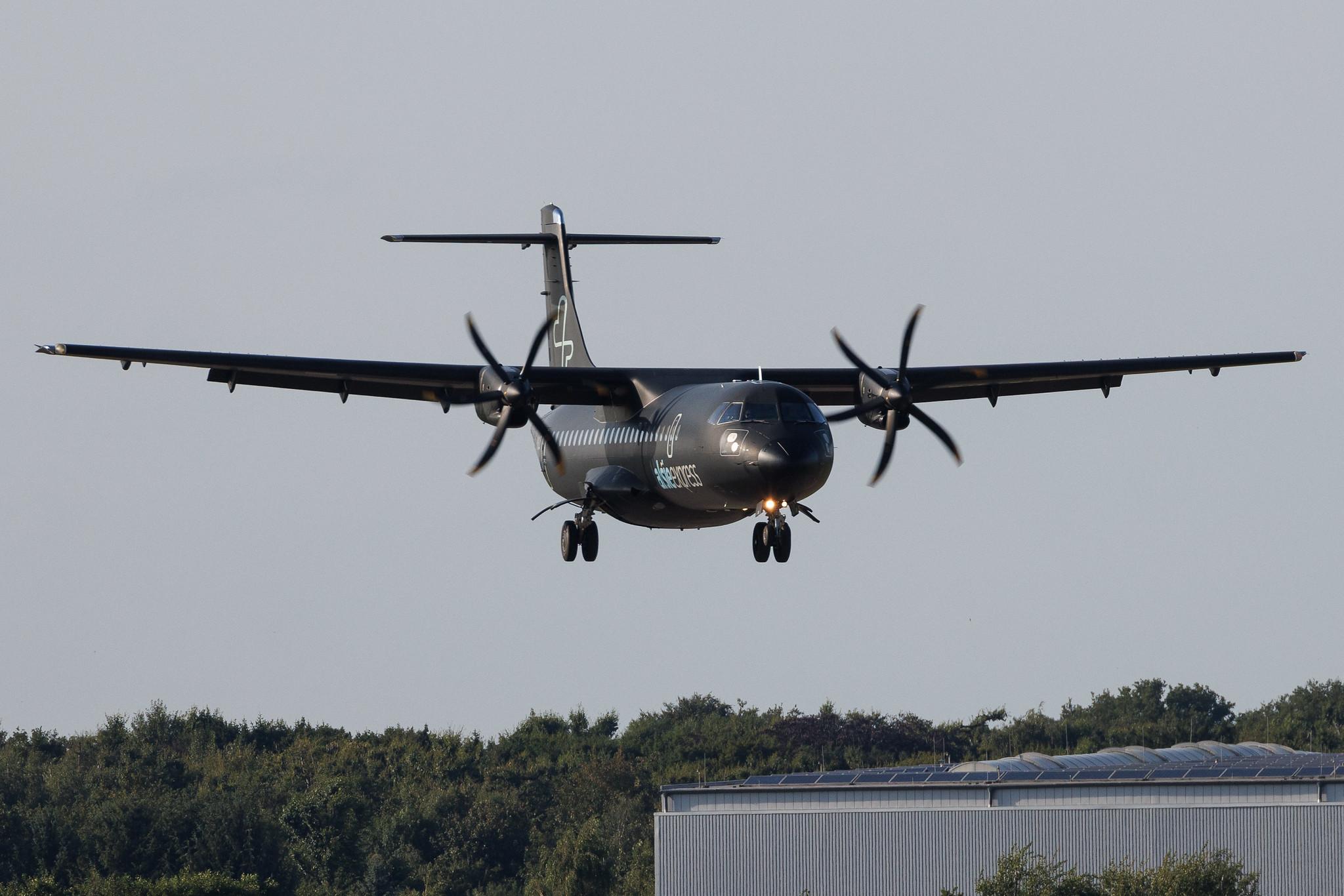 Hamburg Airport: Alsie Express (6I / MMD) | Operator: Air Alsie | ATR 72-500 AT75 | OY-CLZ | MSN 0818