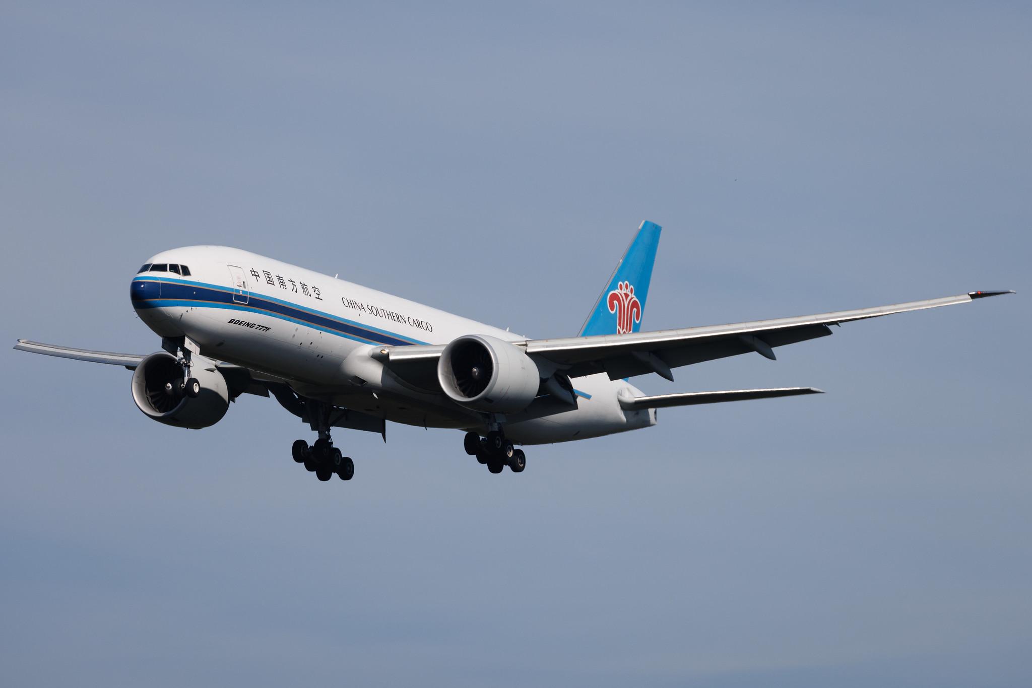Frankfurt Airport: China Southern Cargo (CZ / CSN) | Operator: China Southern Airlines | Boeing 777-F1B B77L | B-2041 | MSN 41632