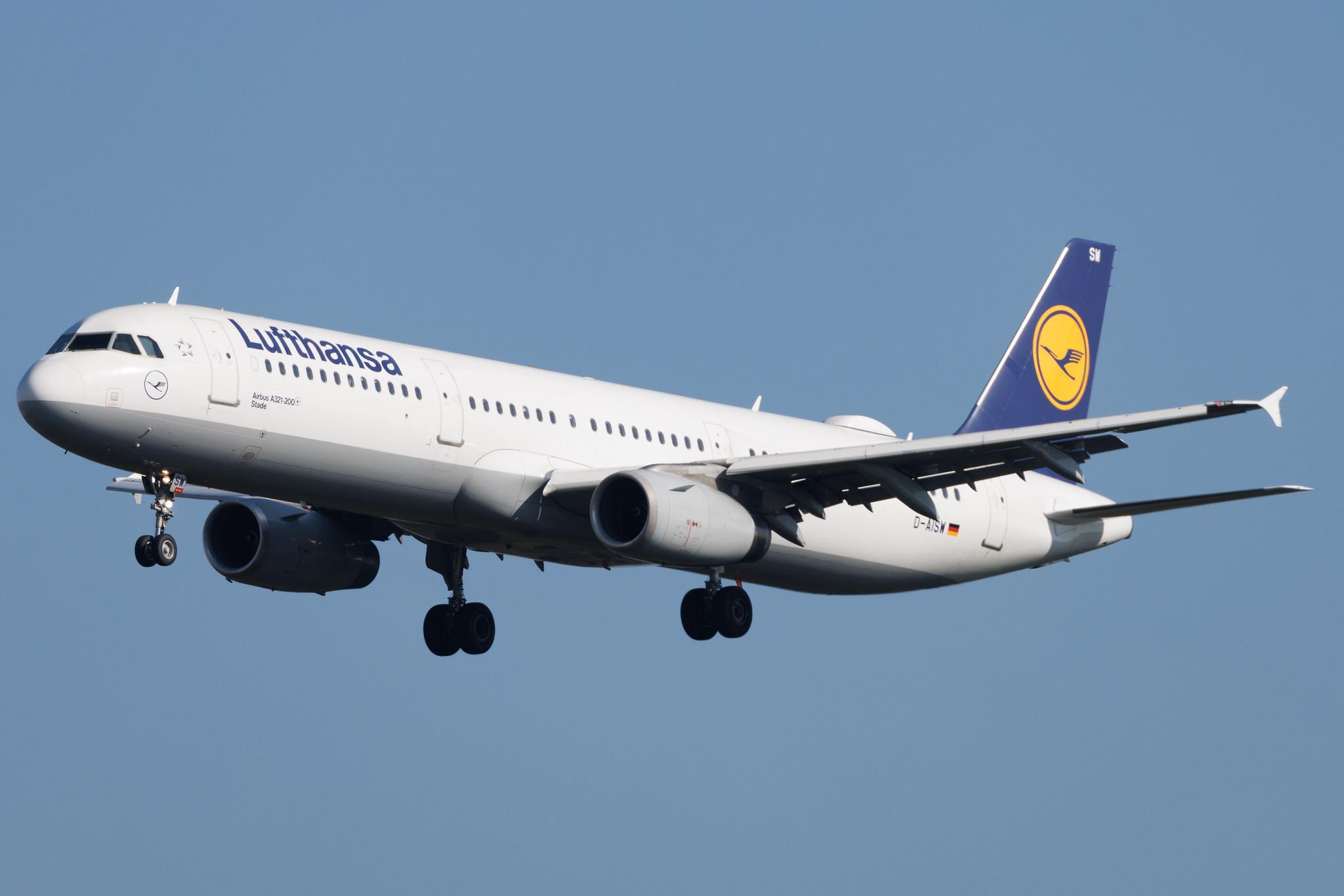 Frankfurt Airport: Lufthansa (LH / DLH) | Airbus A321-231 A321 | D-AISW | MSN 4054