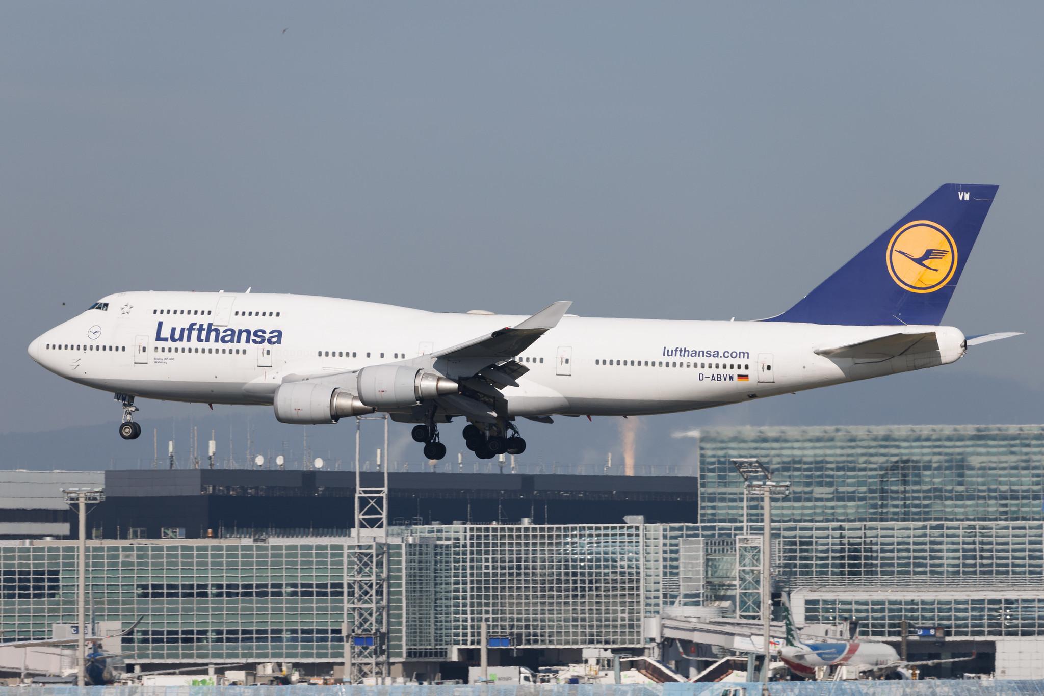 Frankfurt Airport: Lufthansa (LH / DLH) | Boeing 747-430 B744 | D-ABVW | MSN 29493