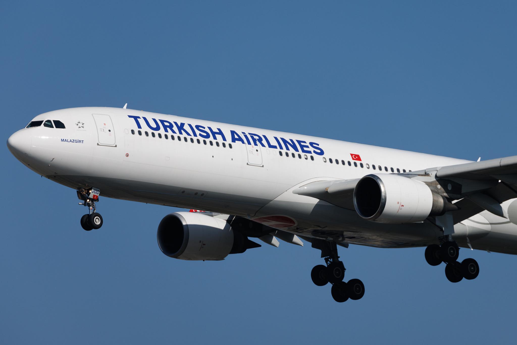 Frankfurt Airport: Turkish Airlines (TK / THY) | Airbus A330-303 A333 | TC-JOD | MSN 1529