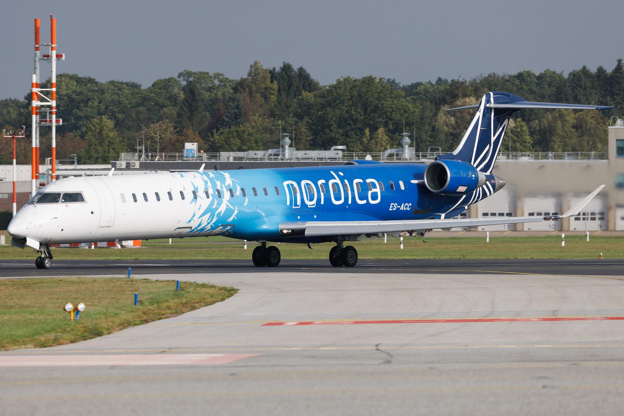 Hamburg Airport: Nordica (ND / NDA) | Operator: Xfly | Mitsubishi CRJ-900ER CRJ9 | ES-ACC | MSN 15262