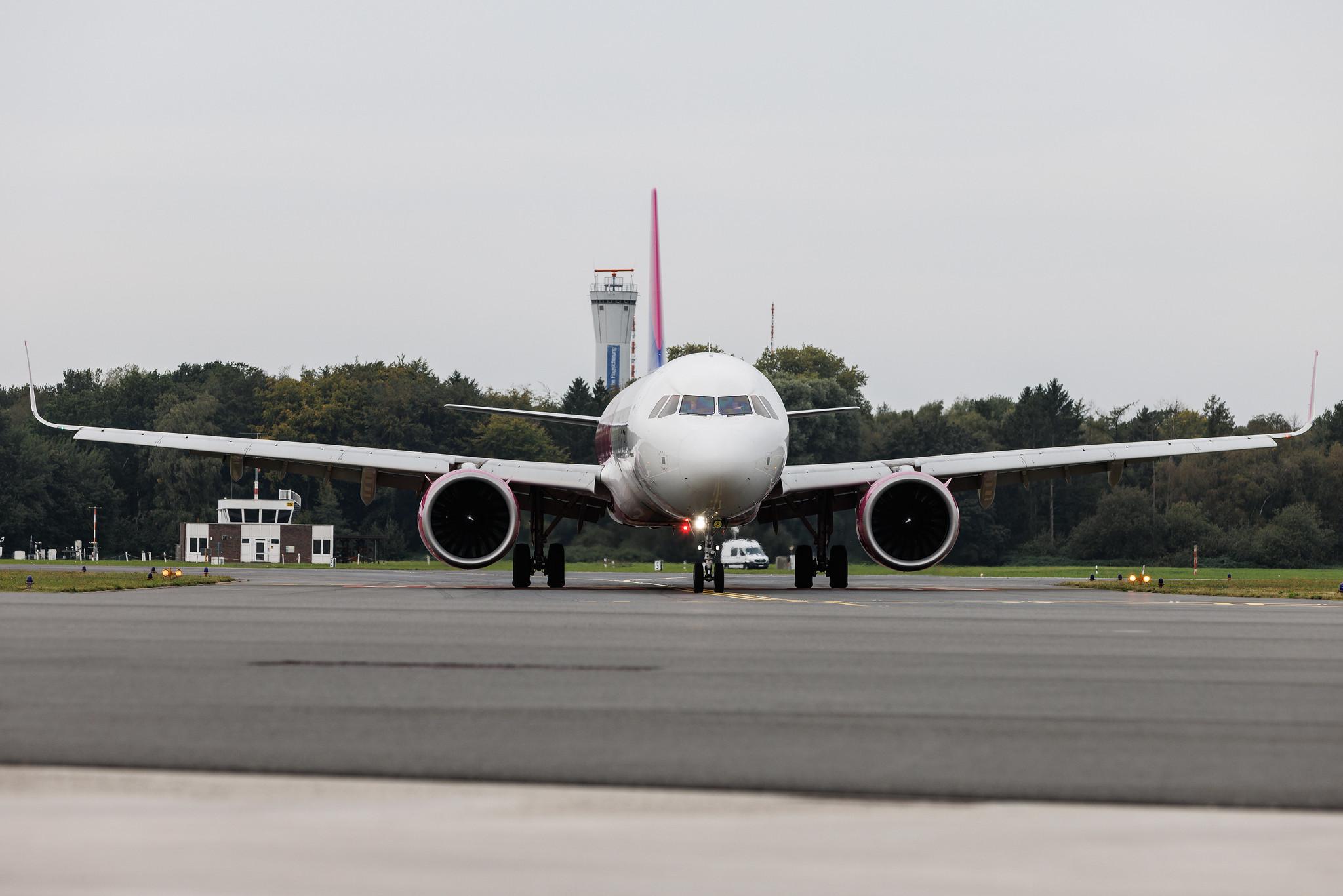 Hamburg Airport: Wizz Air (W6 / WZZ) | Airbus A321-271NX A21N | HA-LZQ | MSN 10881