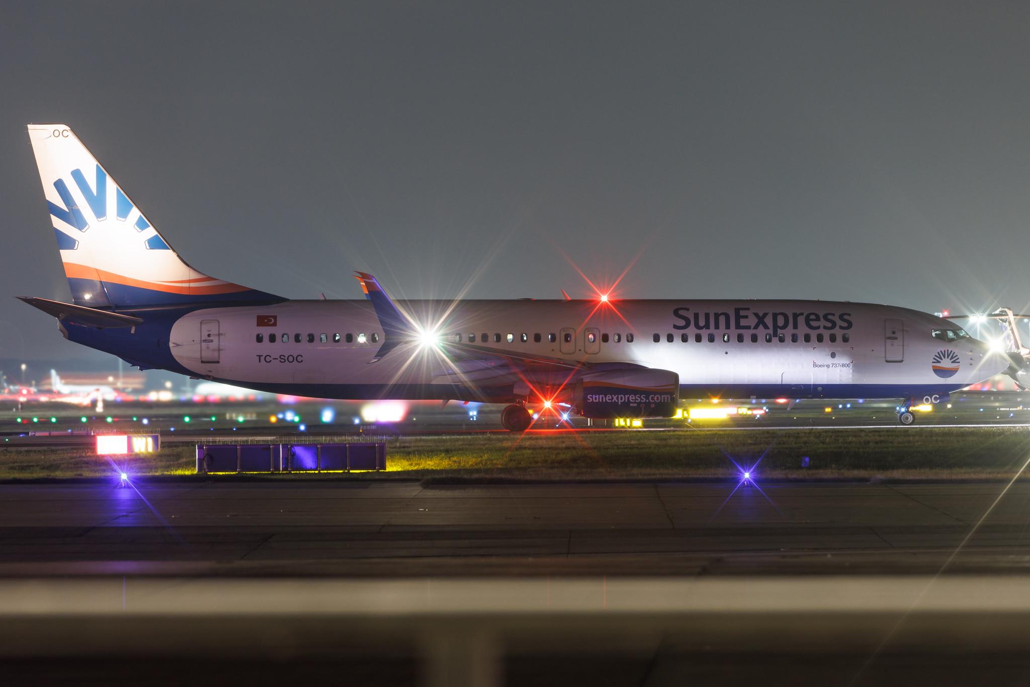 Frankfurt Airport: SunExpress (XQ / SXS) | Boeing 737-8HC B738 | TC-SOC | MSN 61333