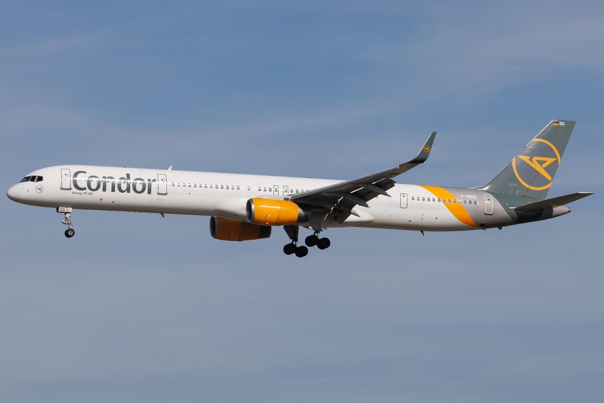 Frankfurt Airport: Condor (DE / CFG) | Boeing 757-330 B753 | D-ABOG | MSN 29014