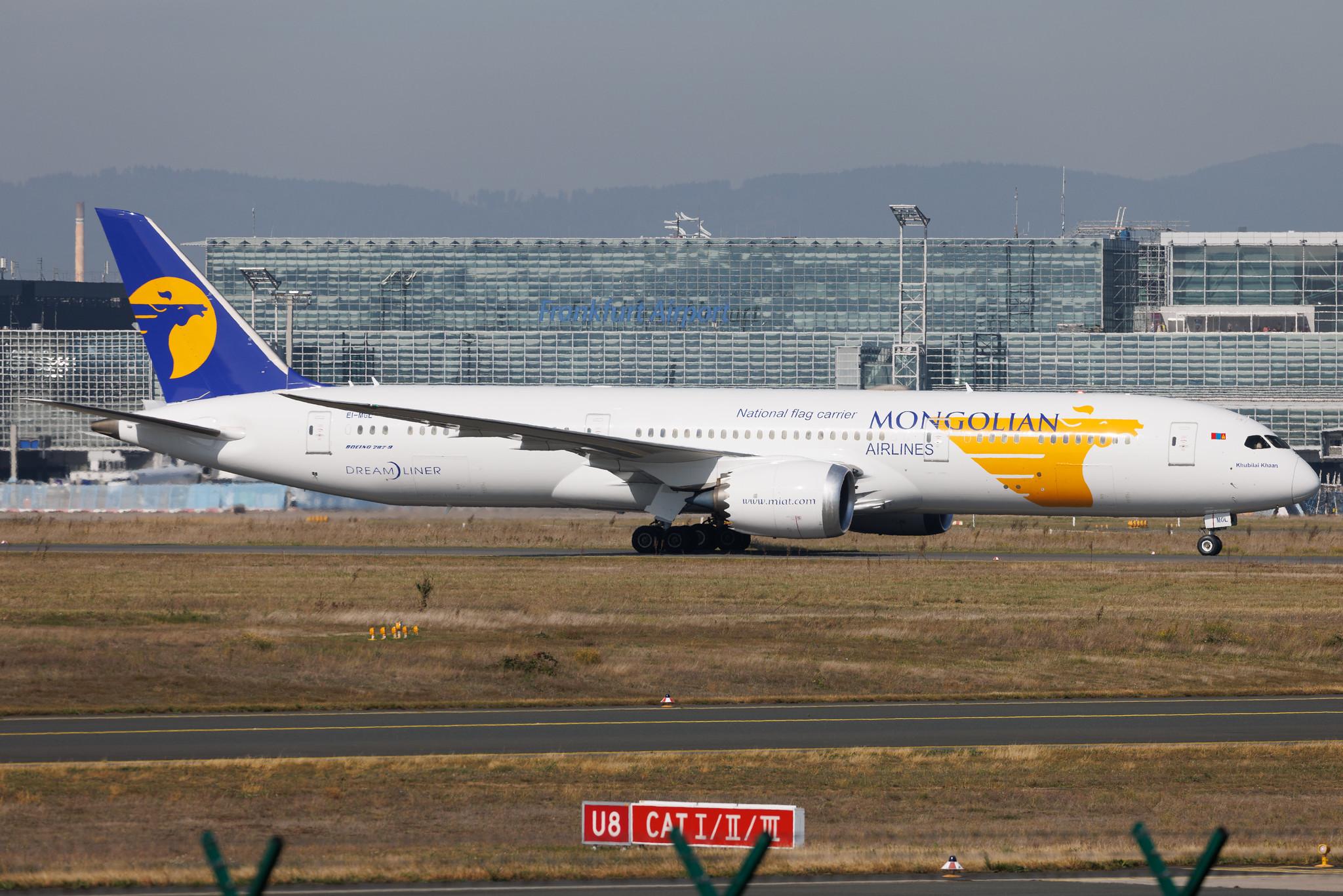 Frankfurt Airport: MIAT Mongolian Airlines (OM / MGL) | Boeing 787-9 Dreamliner B789 | EI-MGL | MSN 60326