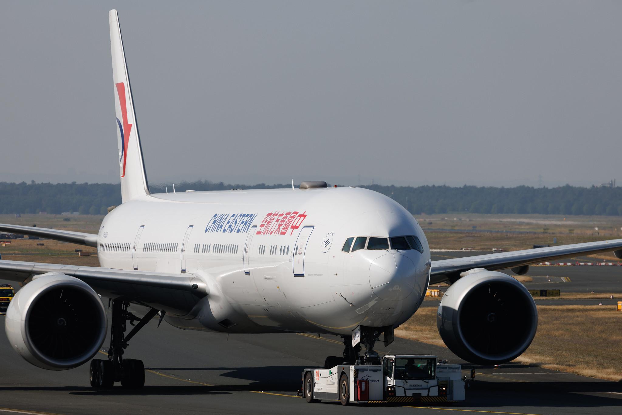 Frankfurt Airport: China Eastern Airlines (MU / CES) | Boeing 777-39P(ER) B77W | B-2025 | MSN 43276