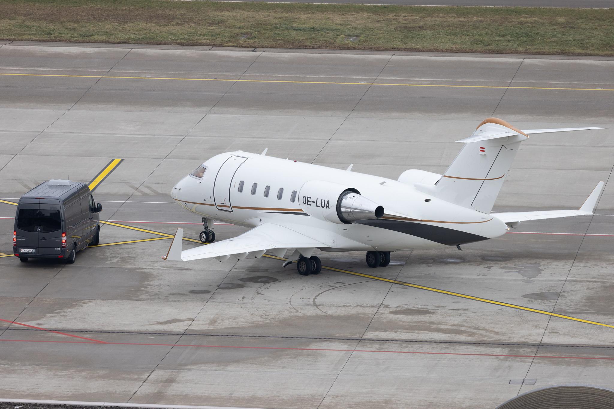 Flughafen Zürich: Premium Jet | Bombardier Challenger 650 CL60 | OE-LUA | MSN 6139