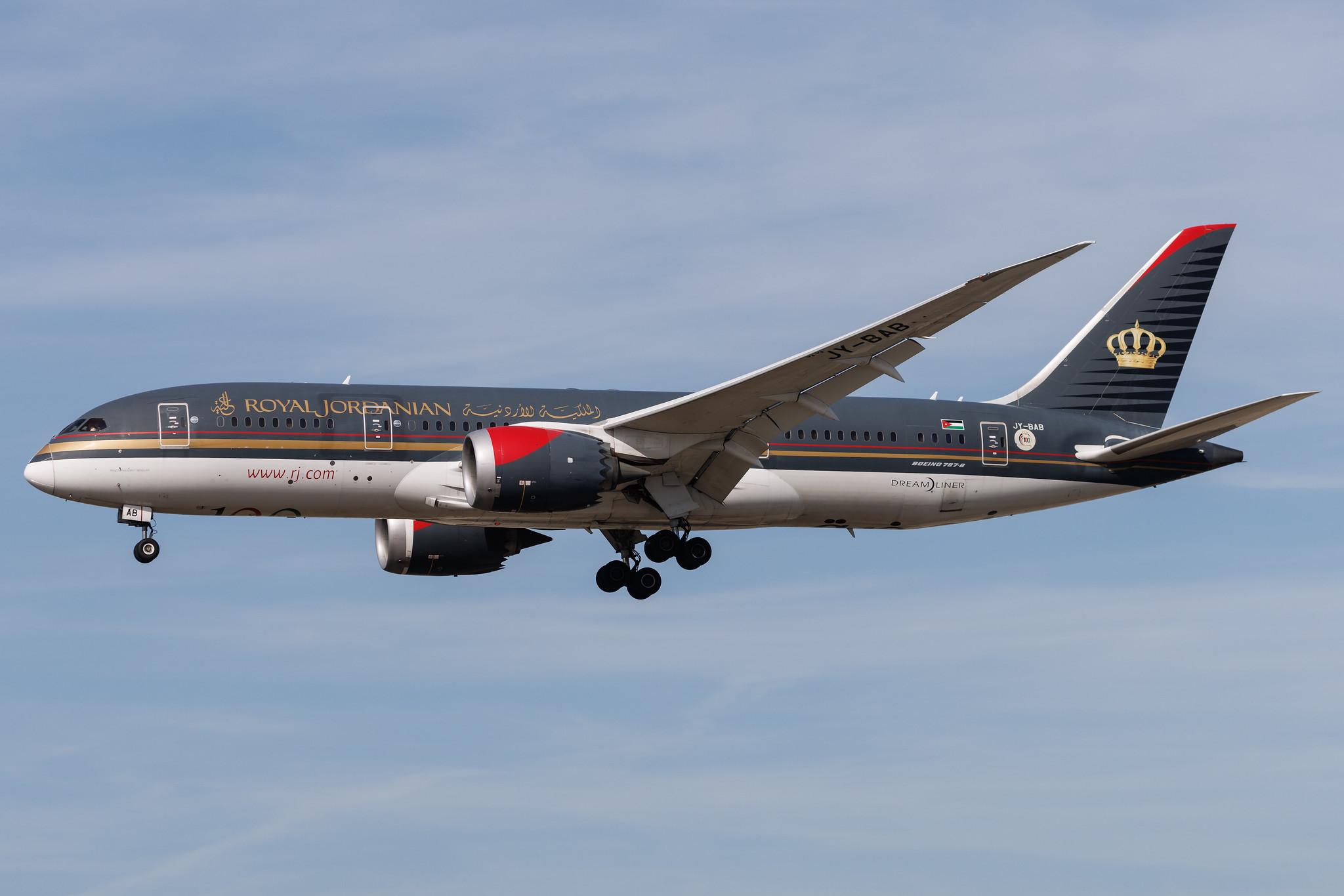 Frankfurt Airport: Royal Jordanian (RJ / RJA) | Boeing 787-8 Dreamliner B788 | JY-BAB | MSN 35319