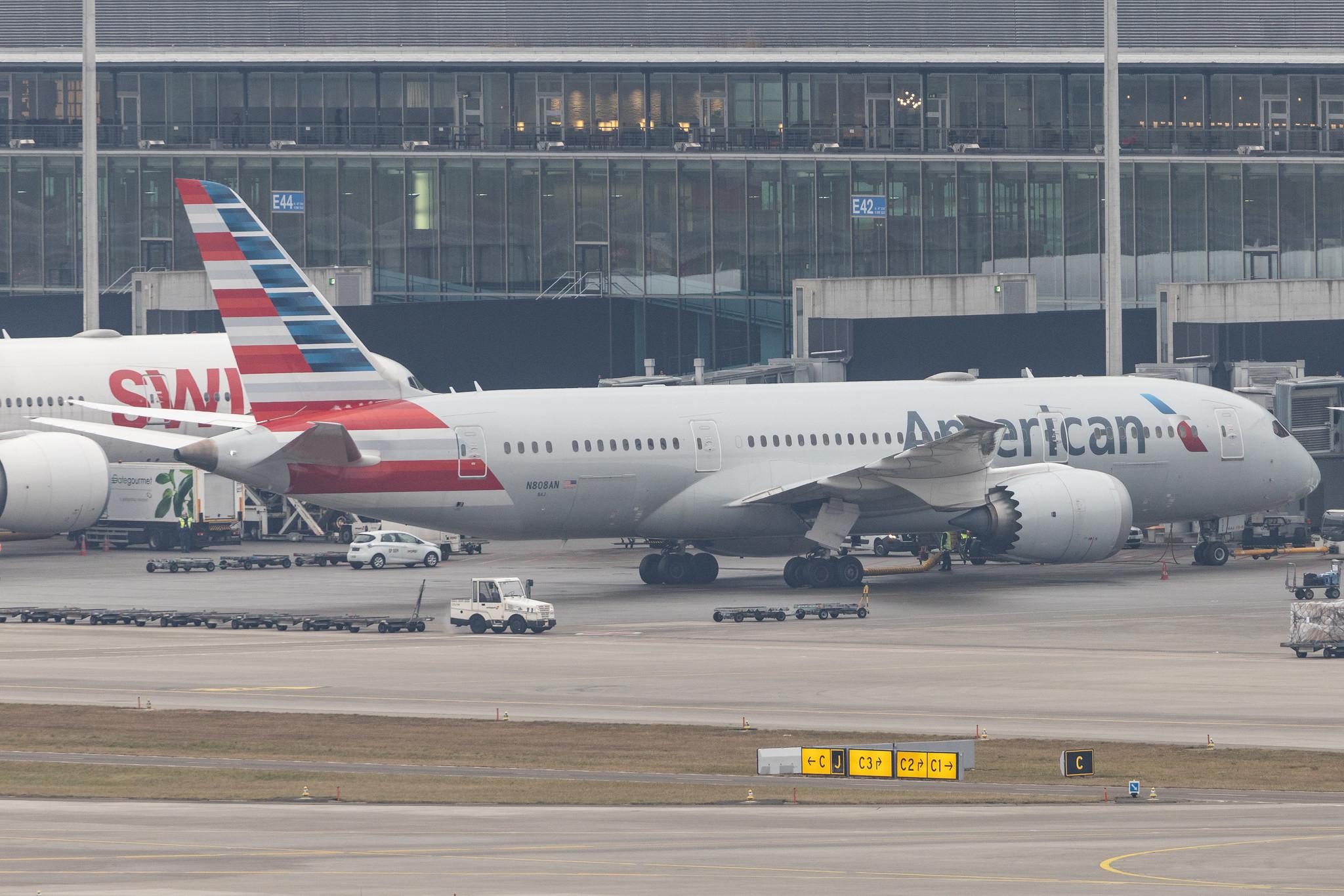 Flughafen Zürich: American Airlines (AA / AAL) | Boeing 787-8 Dreamliner B788 | N808AN | MSN 40626