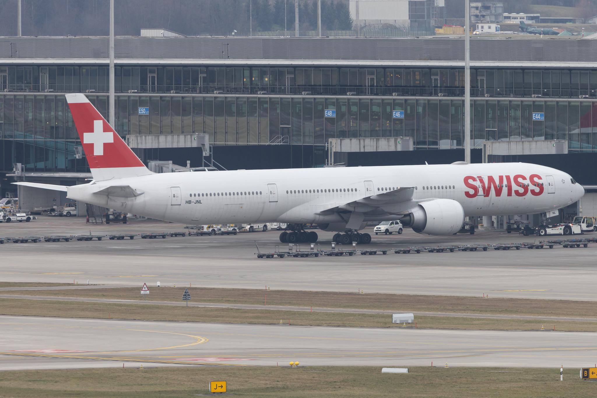 Flughafen Zürich: Swiss (LX / SWR) |  Boeing 777-300(ER) B77W | HB-JNL | MSN 66092