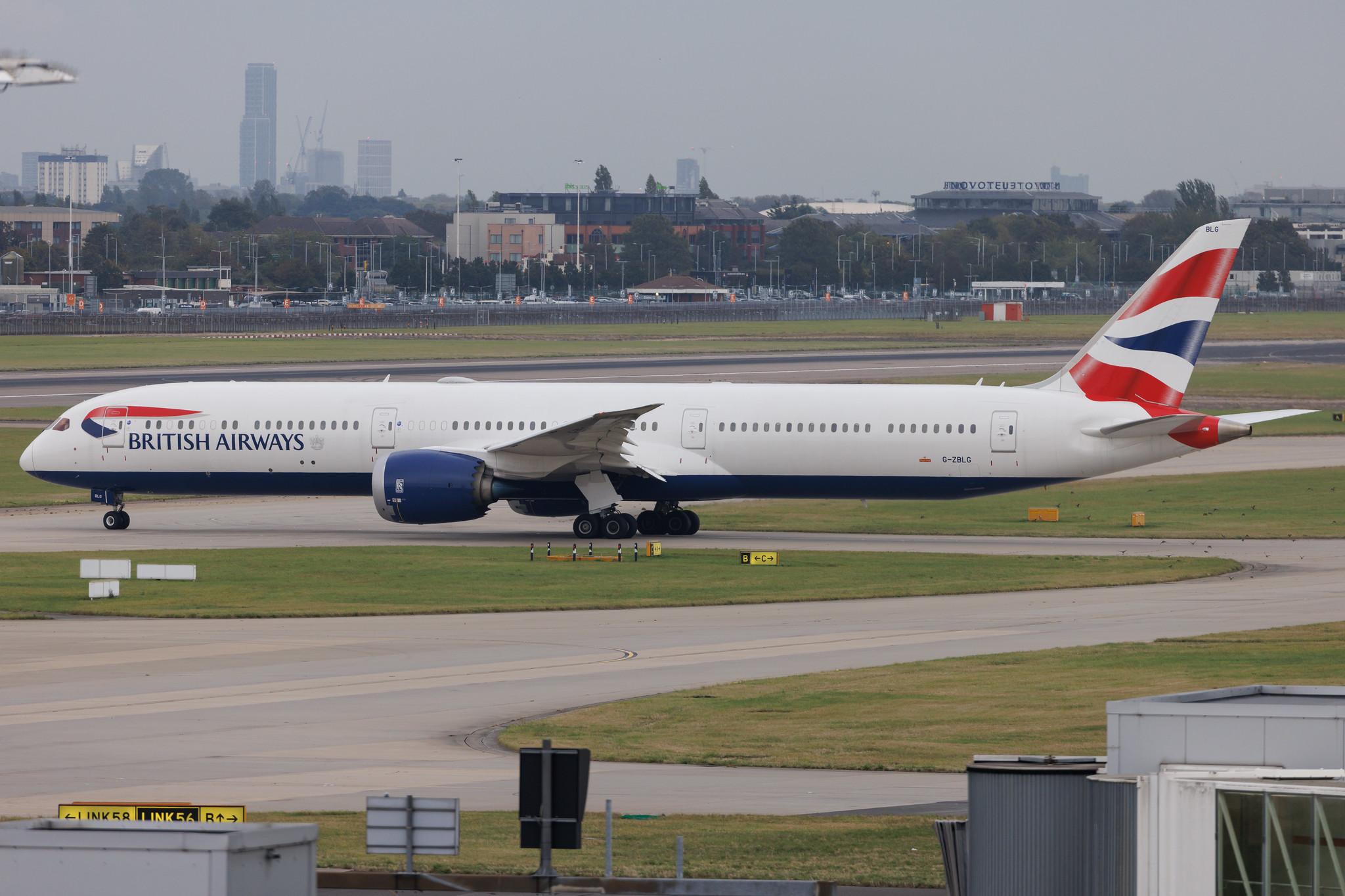 London Heathrow: British Airways (BA / BAW) | Boeing 787-10 Dreamliner B78X | G-ZBLG | MSN 60643
