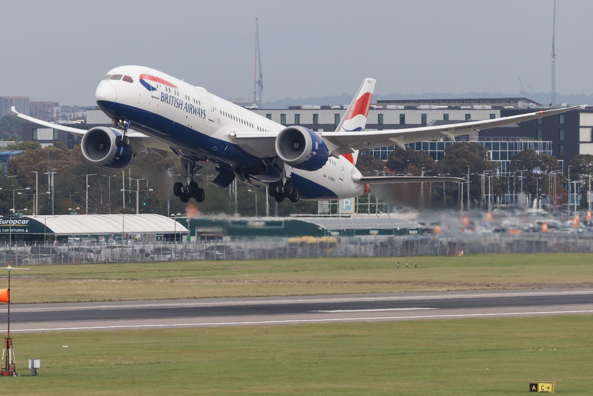 London Heathrow: British Airways (BA / BAW) | Boeing 787-9 Dreamliner B789 | G-ZBKD | MSN 38618