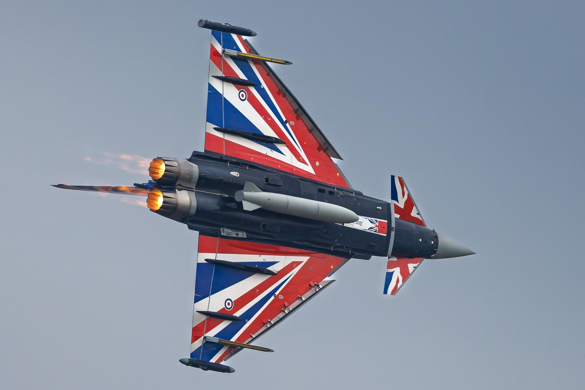 AIR SHOW Radom: United Kingdom - Royal Air Force (/ RFR) | Livery: RAF | Operator: United Kingdom - Royal Air Force Air Transport | Eurofighter EF-2000 Typhoon F.2 EUFI | ZJ914 | MSN BS005