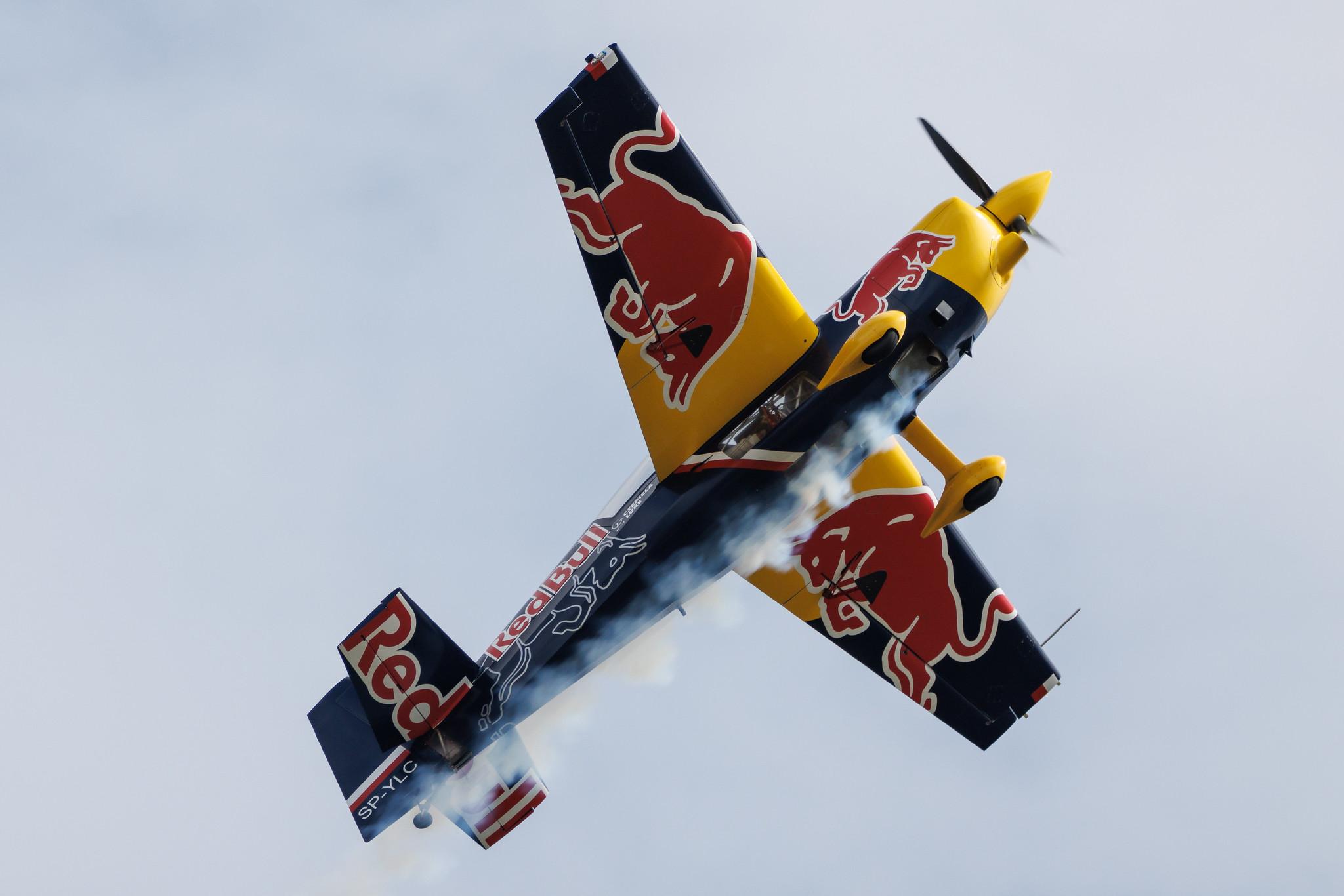 AIR SHOW Radom: The Flying Bulls | Zivko Edge 540T EDGT | SP-YLC | MSN 2019