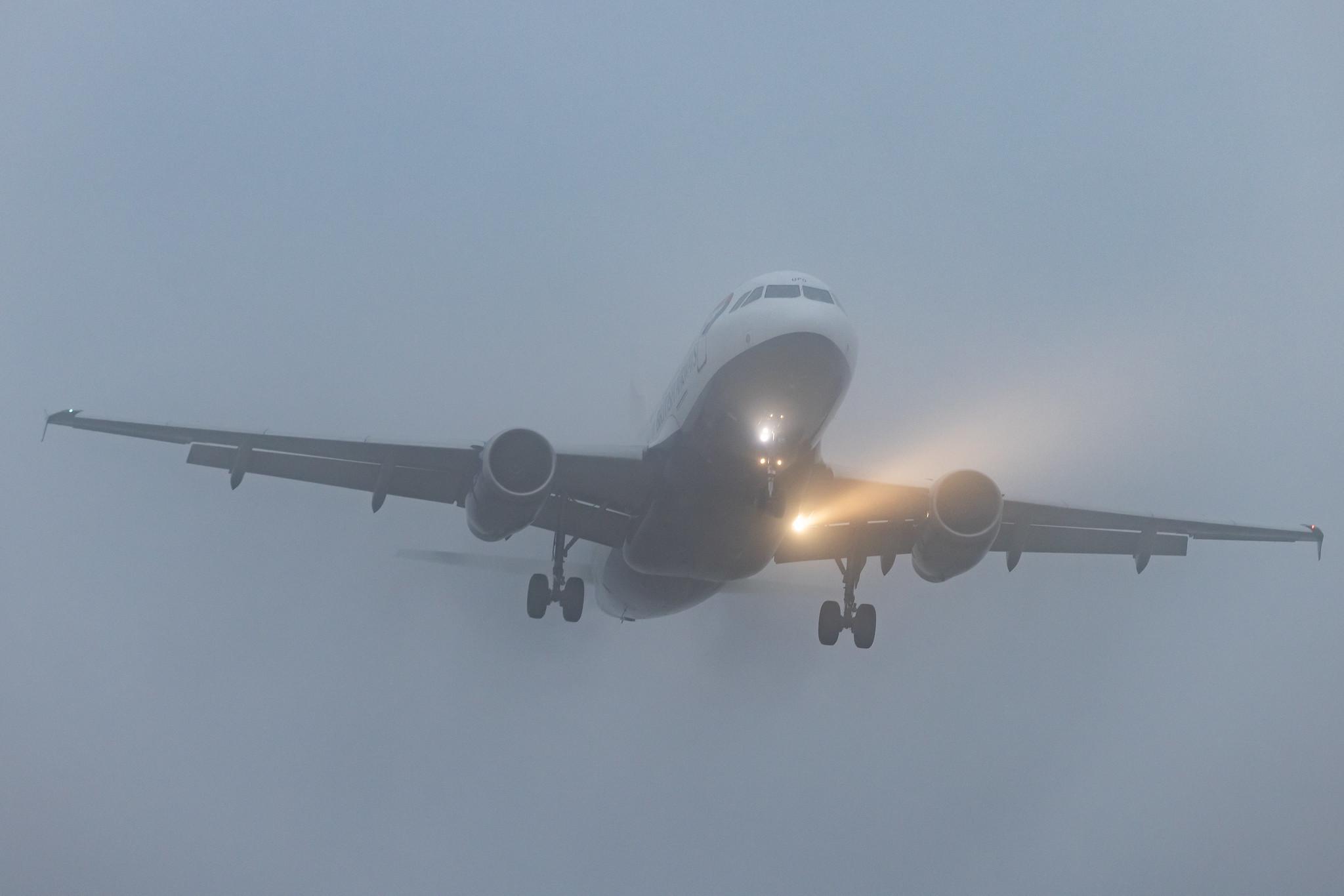 Amsterdam Schiphol: British Airways (BA / BAW) | Airbus A319-131 A319 | G-EUPO | MSN 1279
