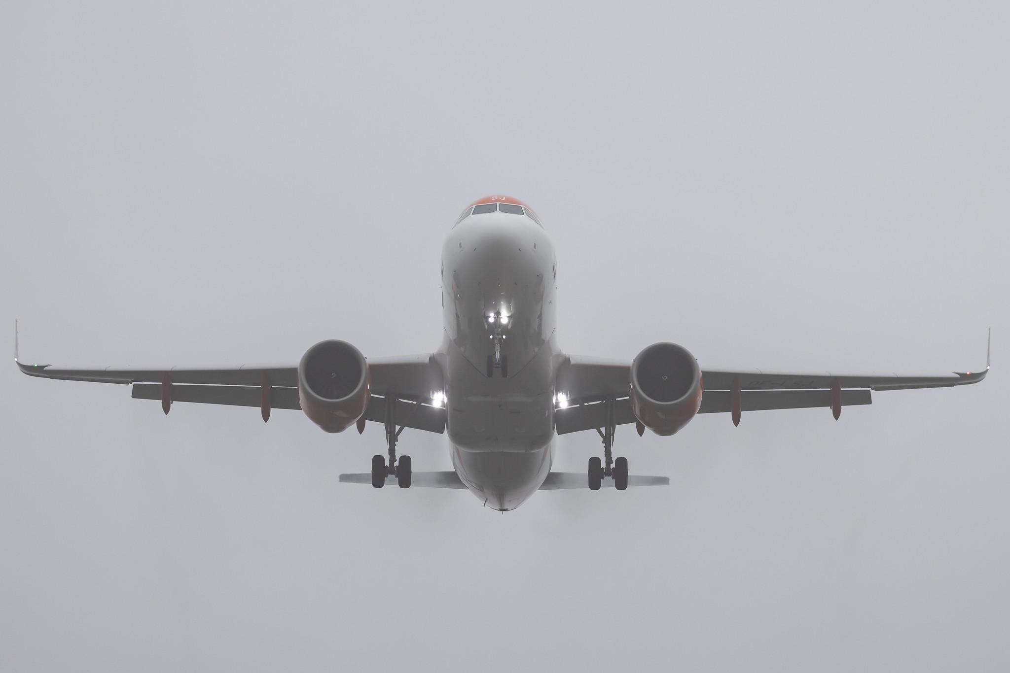 Amsterdam Schiphol: easyJet (U2 / EZY) | Operator: easyJet Europe |  Airbus A320-251N A20N | OE-LSJ | MSN OE-LSJ
