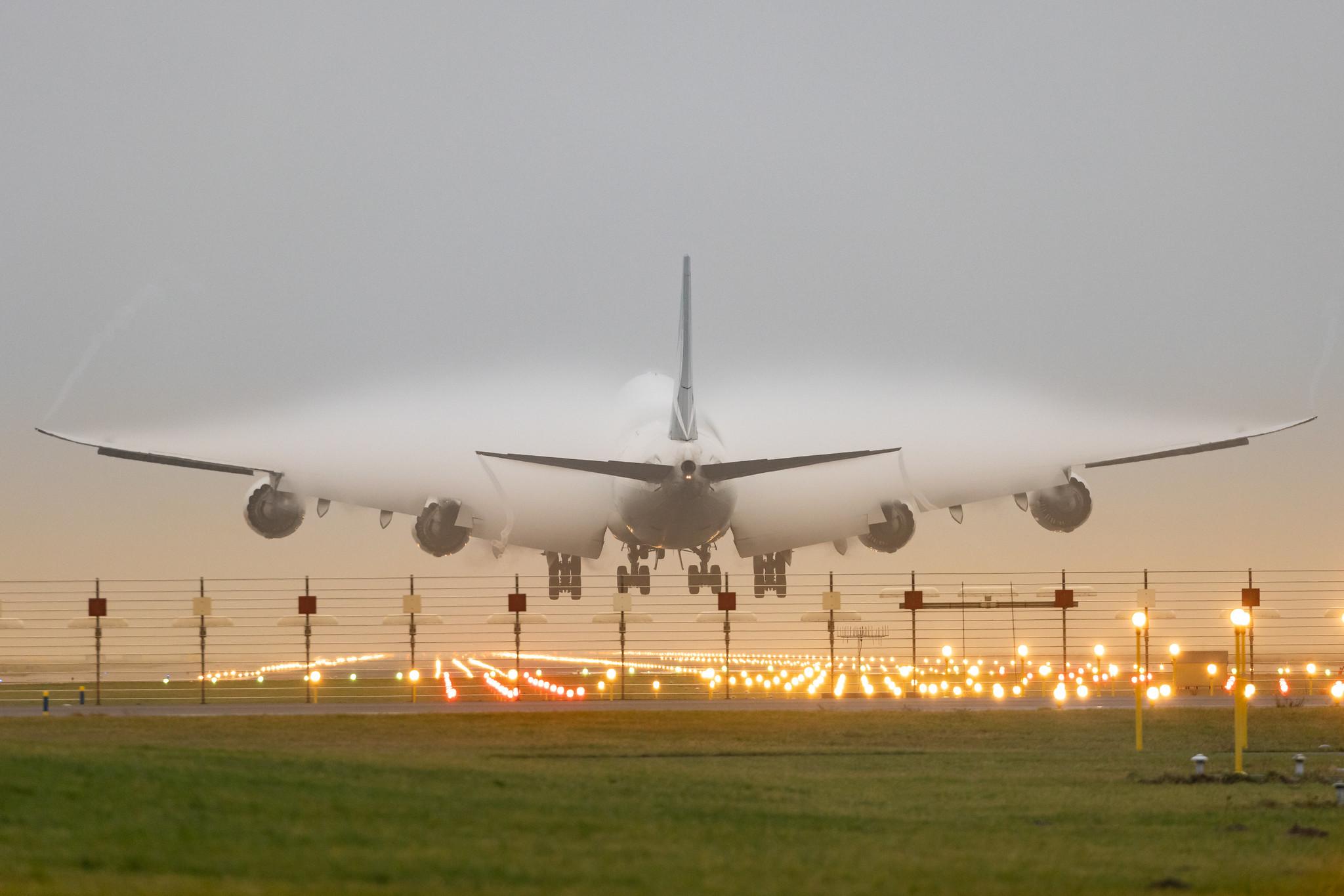 Amsterdam Schiphol: Cathay Pacific Cargo (CX / CPA) | Operator: Cathay Pacific | Boeing 747-867F B748 | B-LJF | MSN 39243