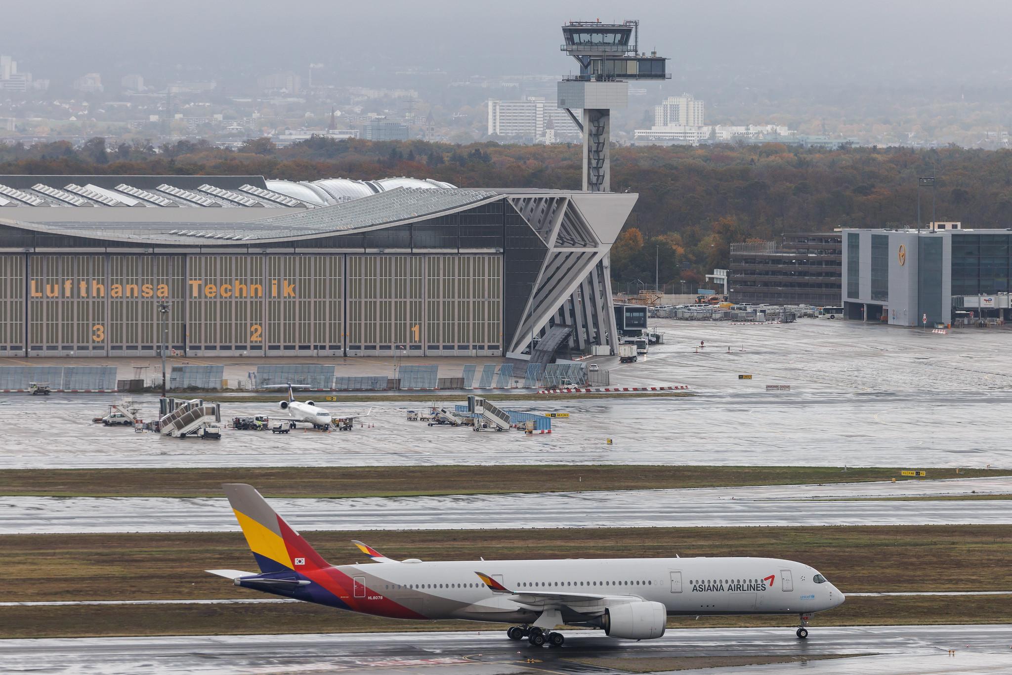 Frankfurt Airport: Asiana Airlines (OZ / AAR) | Airbus A350-941 A359 | HL8078 | MSN 094