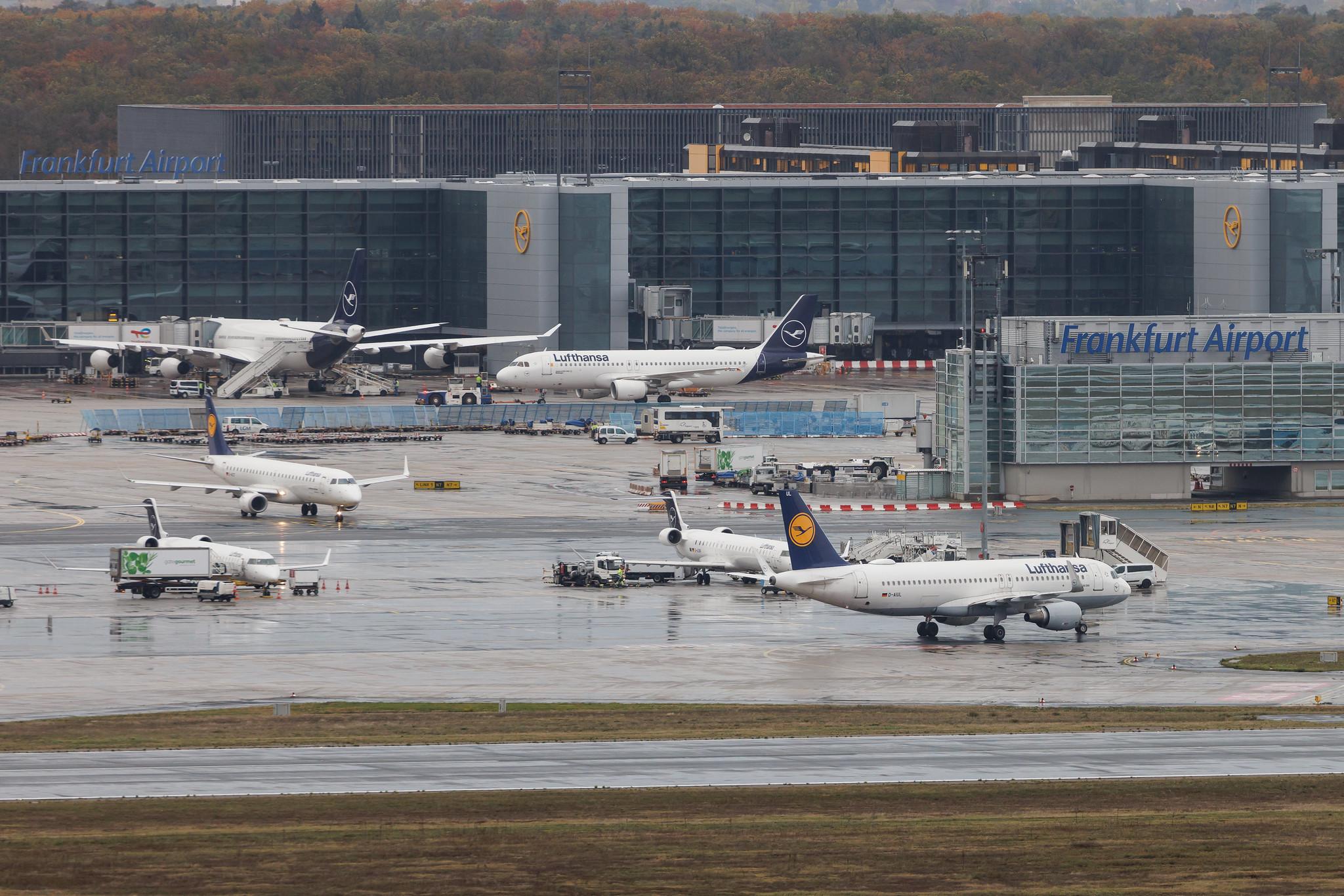Frankfurt Airport: Lufthansa (LH / DLH) | Airbus A320-214 A320 | D-AIUL | MSN 6521