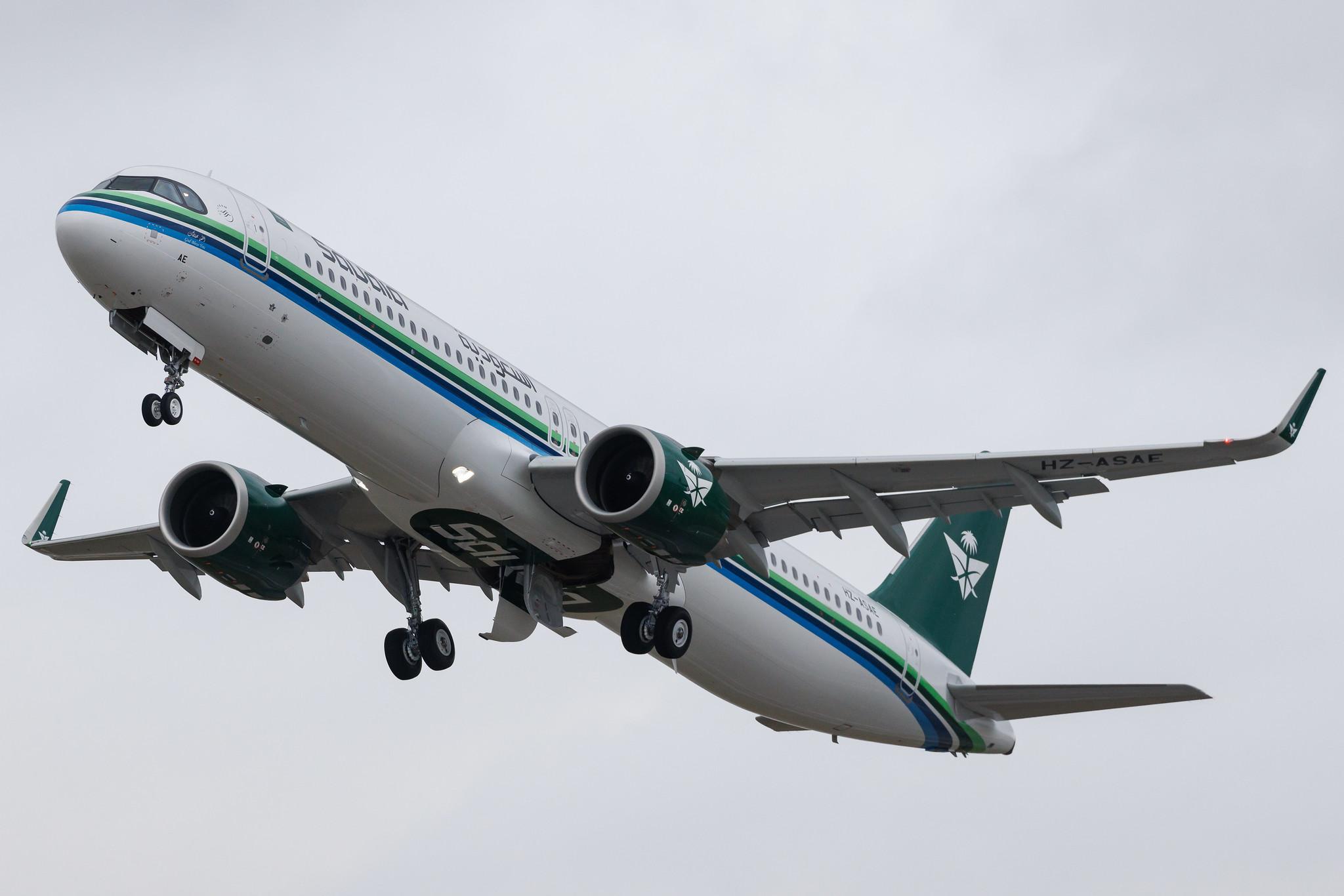 Hamburg Finkenwerder: Saudia (SV / SVA) | Airbus A321-251NX A21N | HZ-ASAE | MSN 11698