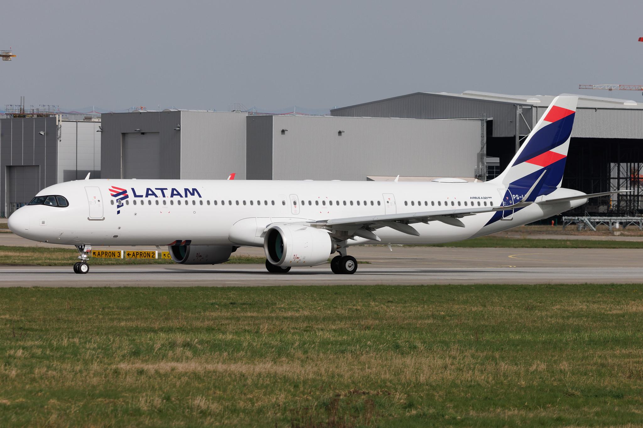 Hamburg Finkenwerder: LATAM Airlines (LA / LAN) | Operator: LATAM Brasil | Airbus A321-271NX A21N | PS-LBJ | MSN 11723
