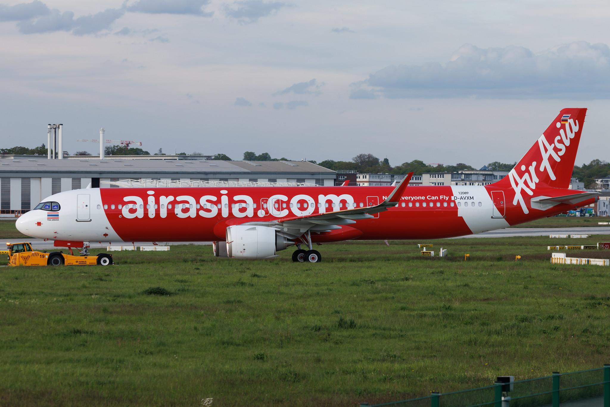Hamburg Finkenwerder: AirAsia (AK / AXM) | Airbus A321-251NX A21N | D-AVXM | HS-EAC | MSN 12089