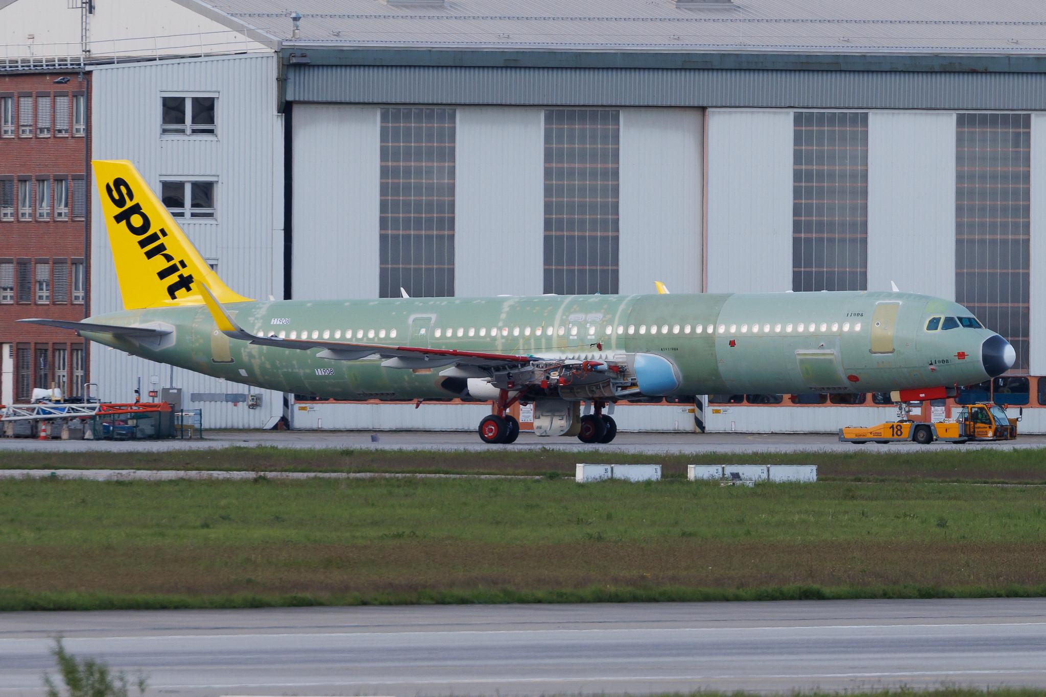 Hamburg Finkenwerder: Spirit Airlines (NK / NKS) | Airbus A321-271NX A21N | D-AZYZ | MSN 11908