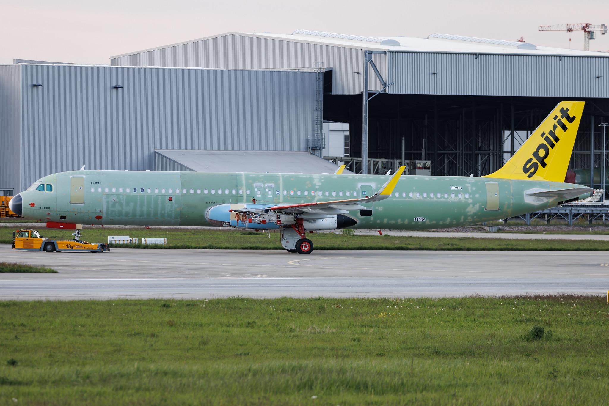 Hamburg Finkenwerder: Spirit Airlines (NK / NKS) | Airbus A321-271NX A21N | D-AZYZ | MSN 11908
