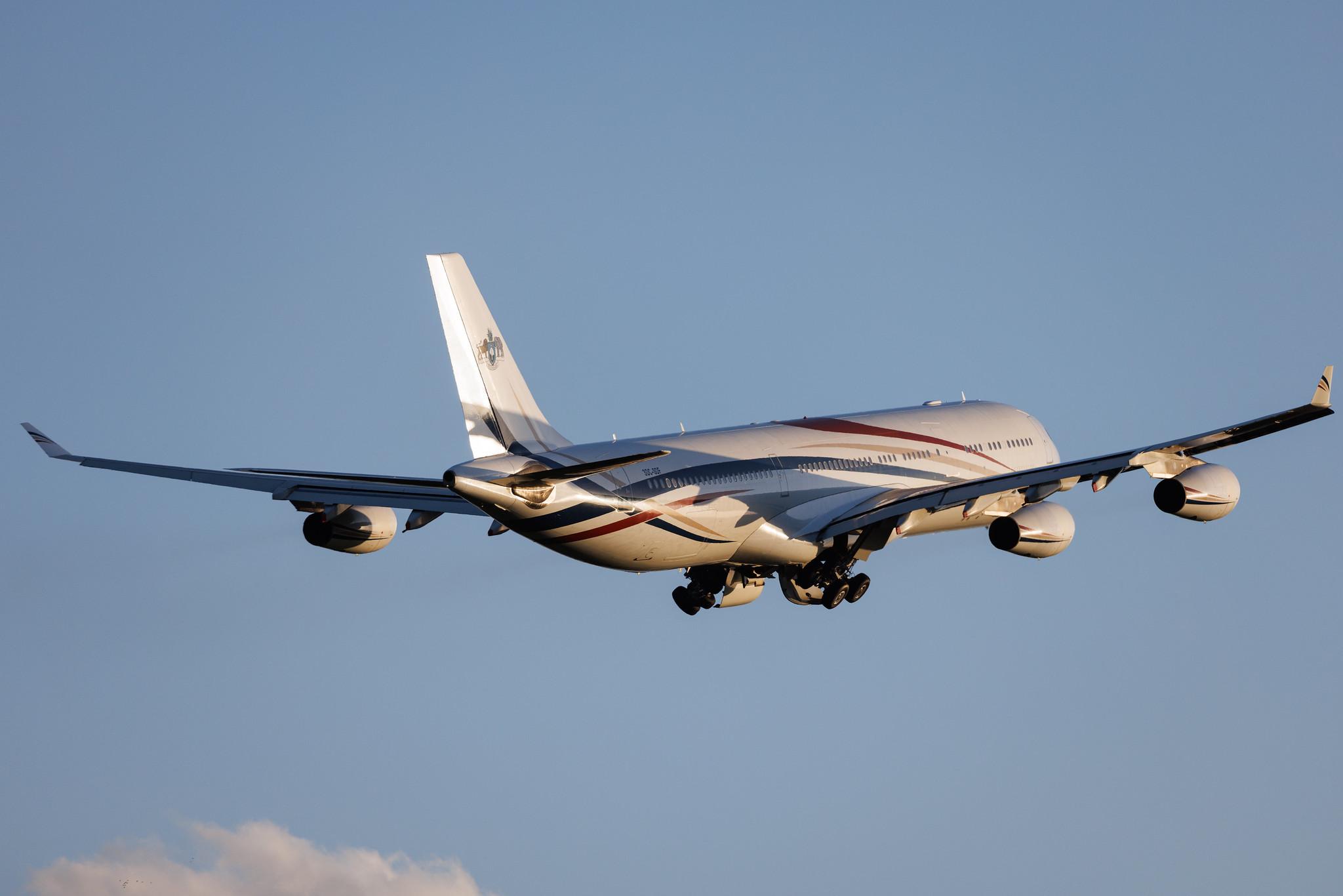 Hamburg Airport: Kingdom of Swaziland | Airbus A340-313 A343 | 3DC-SDF | MSN 406