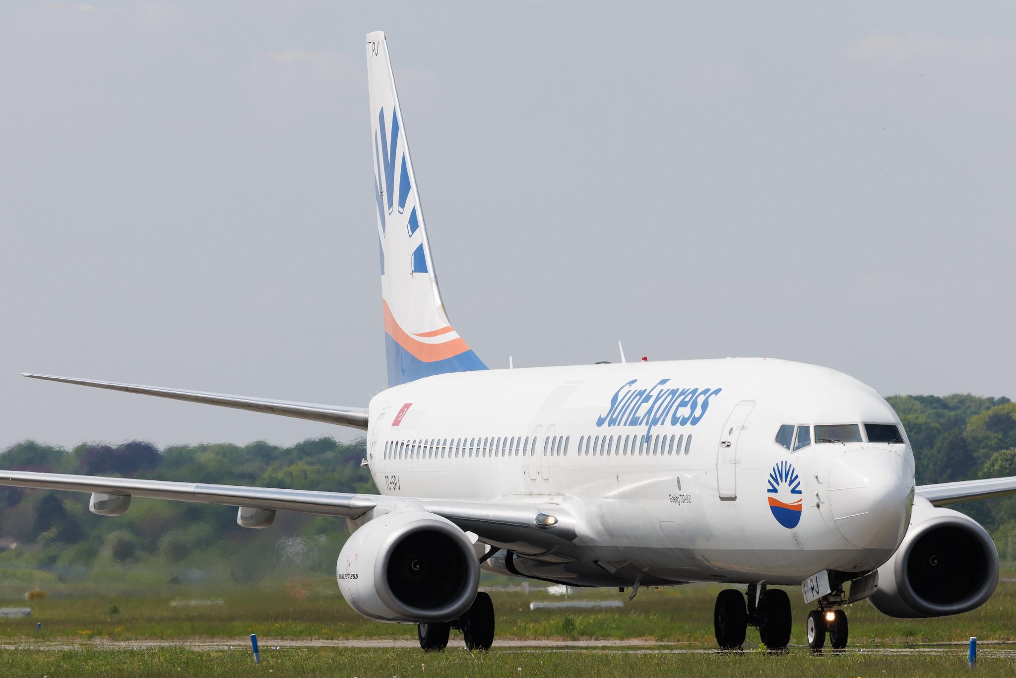 Hamburg Airport: SunExpress (XQ / SXS) | Boeing 737-82R B738 | TC-SPJ | MSN 40725