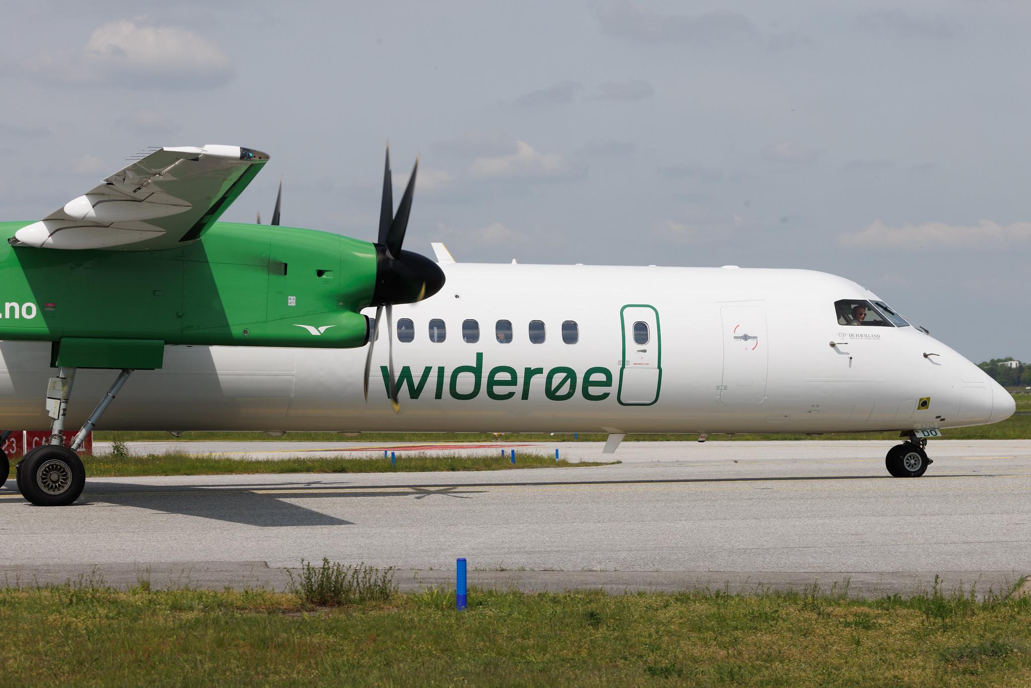Hamburg Airport: Wideroe (WF / WIF) | De Havilland Canada Dash 8-400 DH8D | LN-WDO | MSN 4314