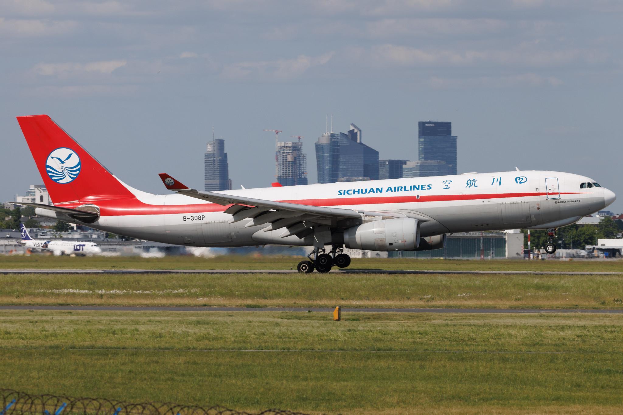 Warsaw Chopin Airport: Sichuan Airlines (3U / CSC) | Airbus A330-243F A332 | B-308P | MSN 1386