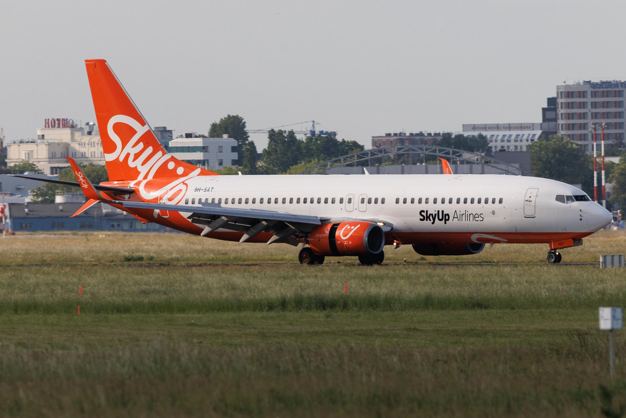 Warsaw Chopin Airport: SkyUp Airlines (PQ / SQP) | Operator: SkyUp MT | Boeing 737-8Q8 B738 | 9H-SAT | MSN 29368