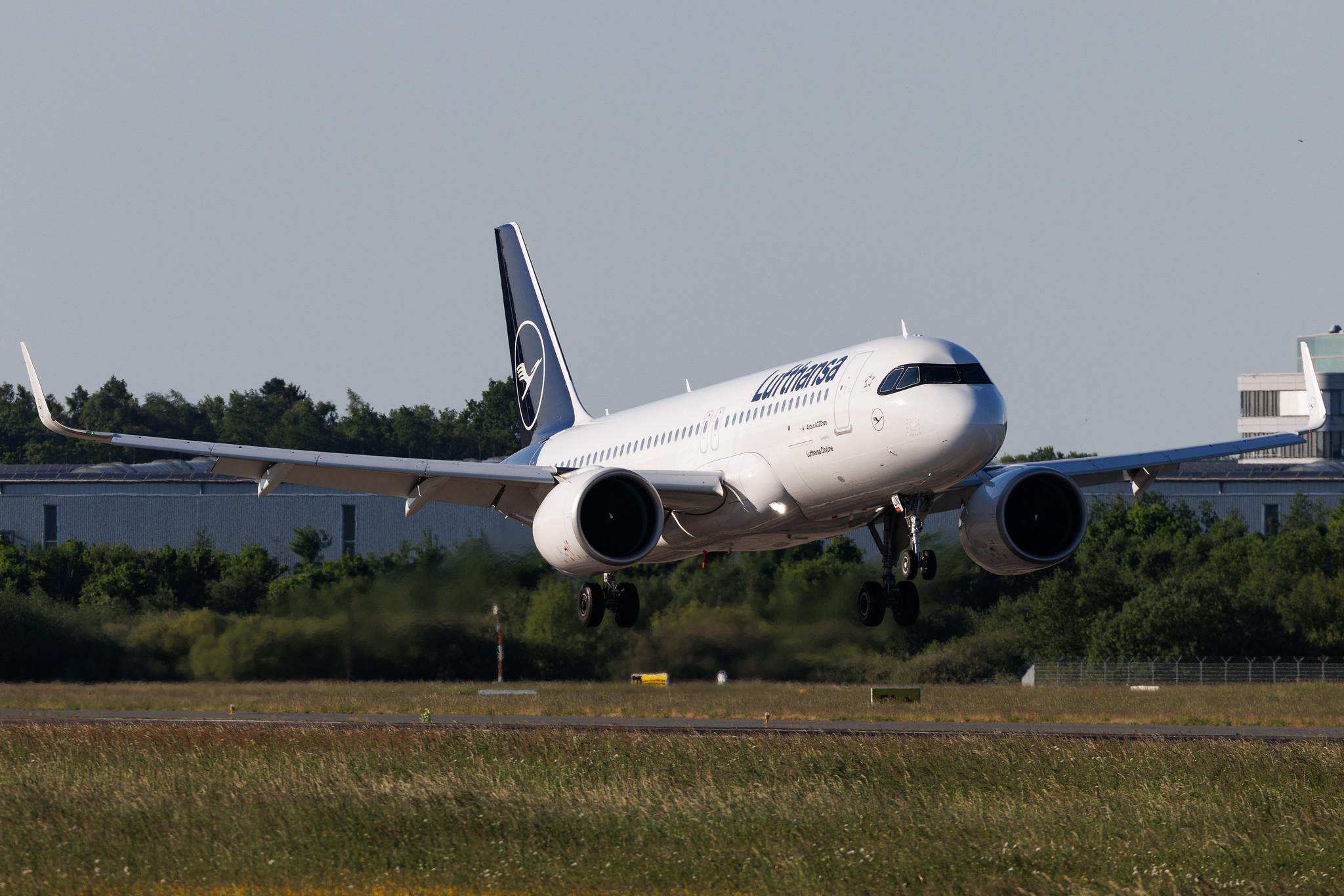 Hamburg Airport: Lufthansa (LH / DLH) | Operator: Lufthansa CityLine | Airbus A320-271N A20N | D-AIJN | MSN 11672