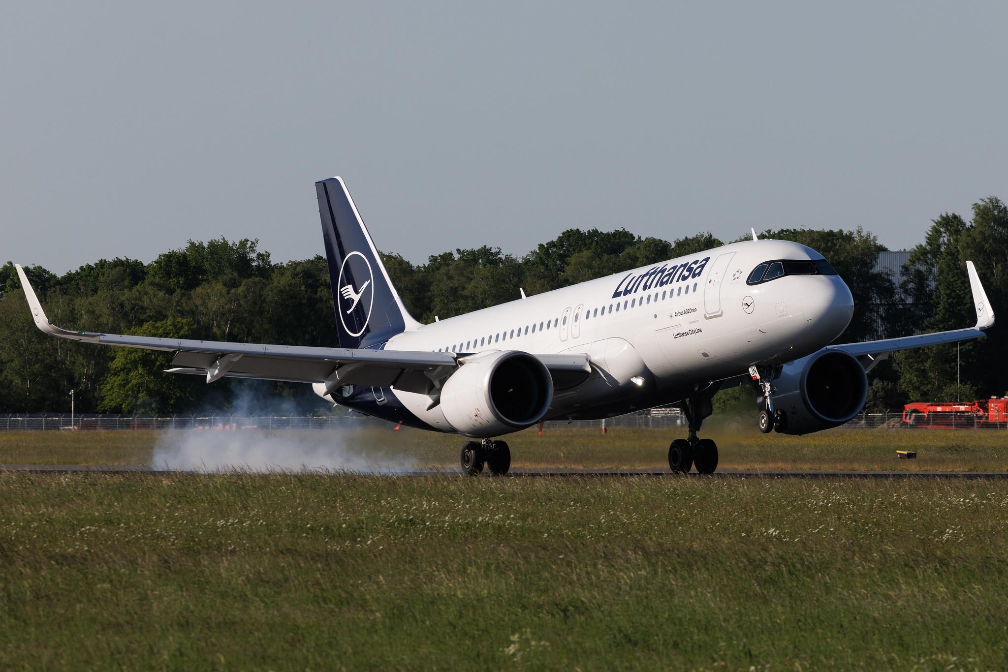 Hamburg Airport: Lufthansa (LH / DLH) | Operator: Lufthansa CityLine | Airbus A320-271N A20N | D-AIJN | MSN 11672