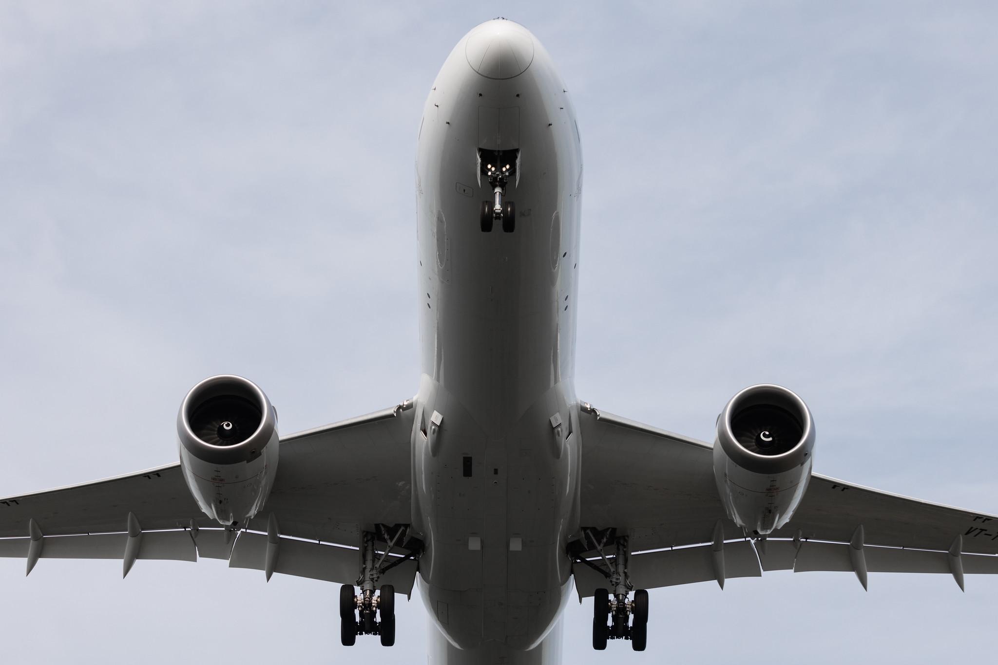 Frankfurt Airport: Vistara (UK / VTI) | Boeing 787-9 Dreamliner B789 | VT-TSH | MSN 66528