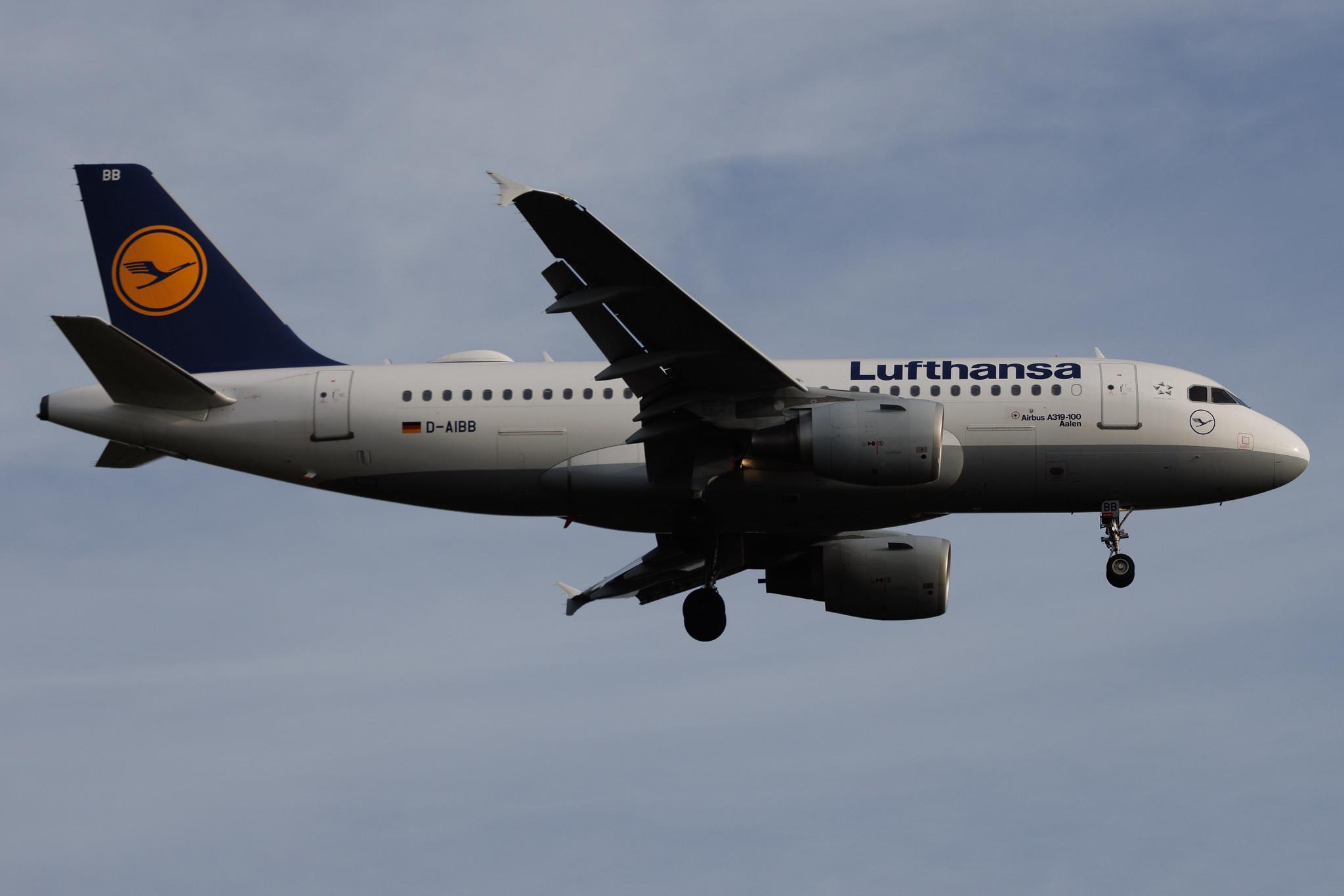 Frankfurt Airport: Lufthansa (LH / DLH) | Airbus A319-112 A319 | D-AIBB | MSN 4182