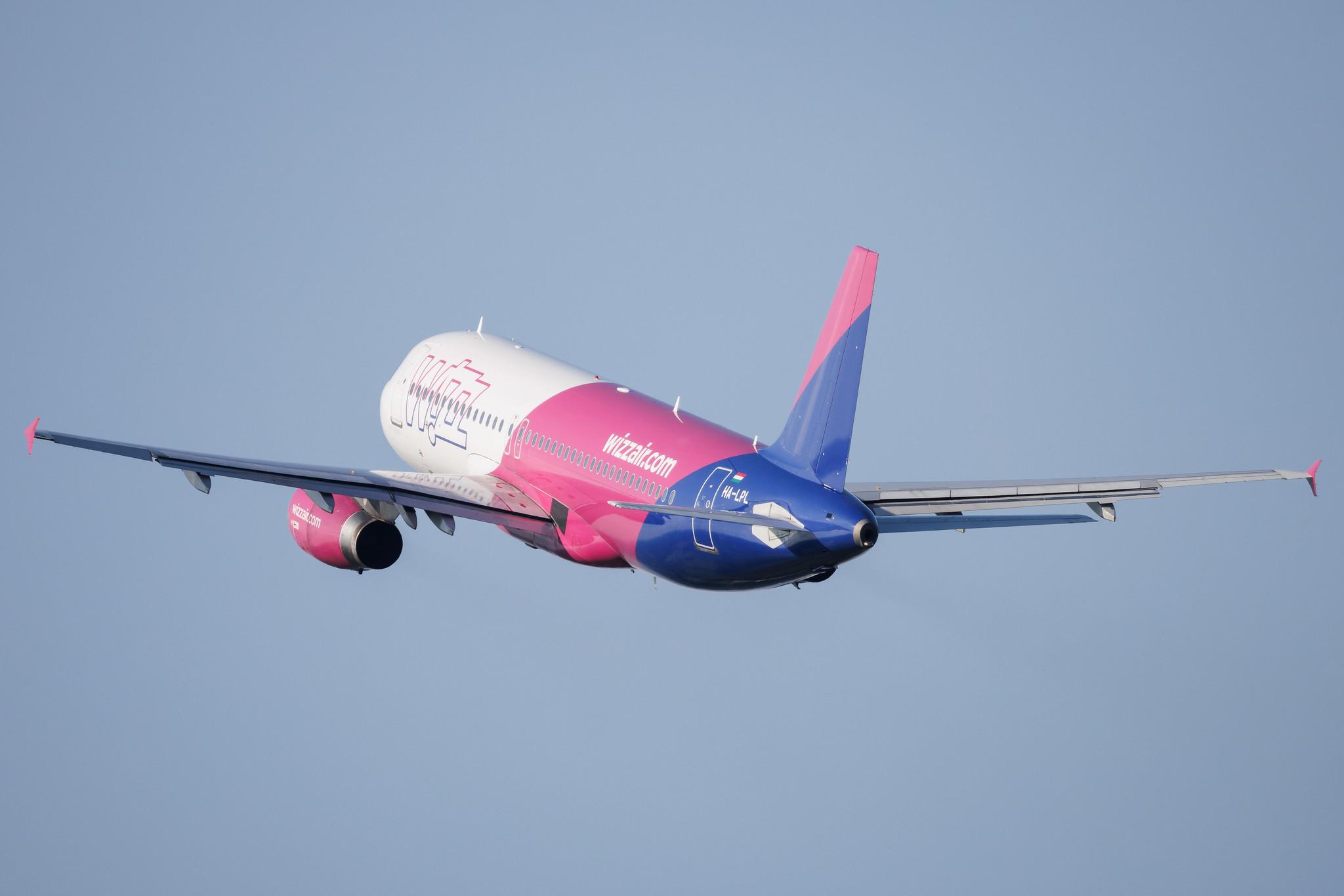 Hamburg Airport: Wizz Air (W6 / WZZ) | Airbus A320-232 A320 | HA-LPL | MSN 03166