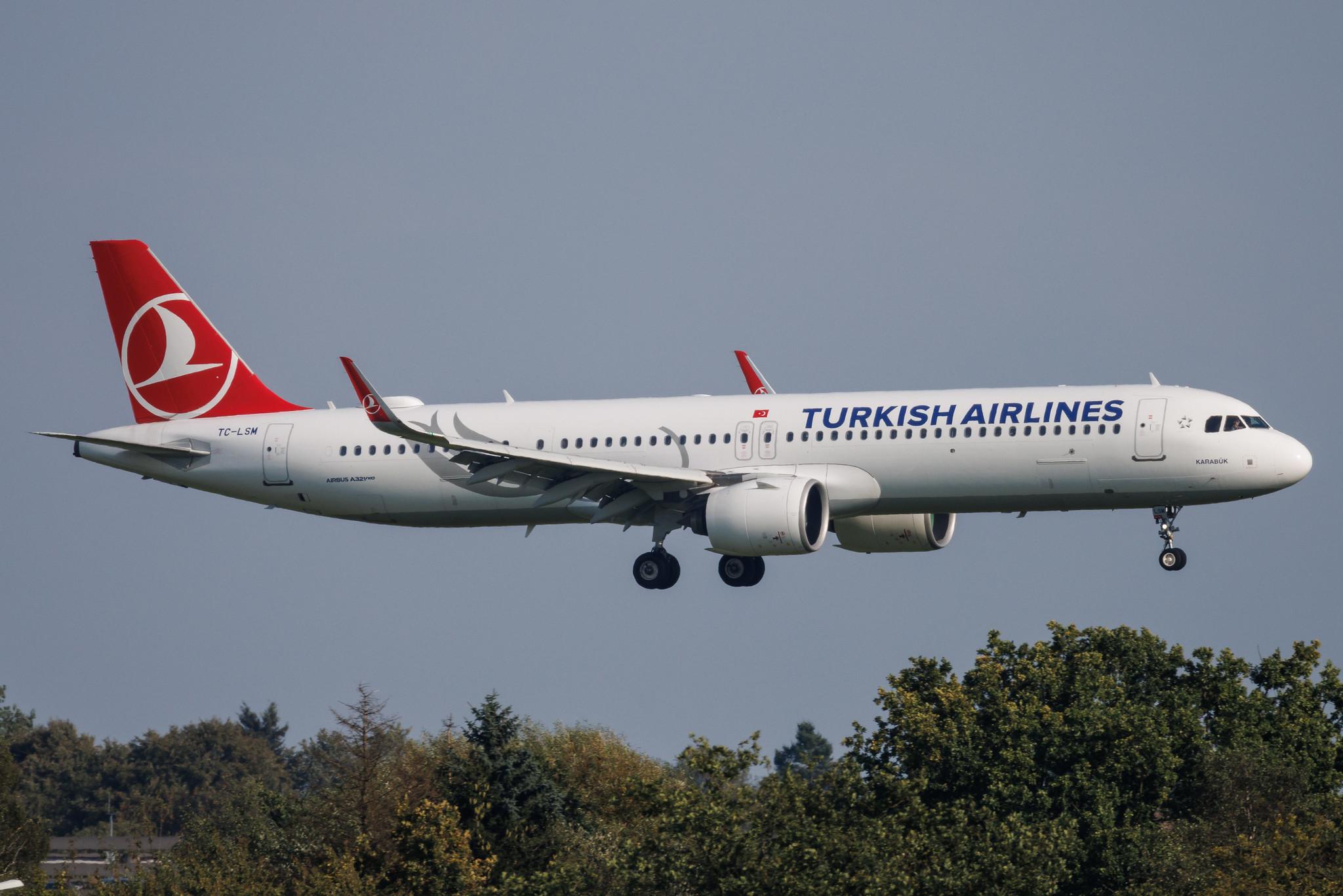 Hamburg Airport: Turkish Airlines (TK / THY) | Airbus A321-271NX A21N | TC-LSM | MSN 09044