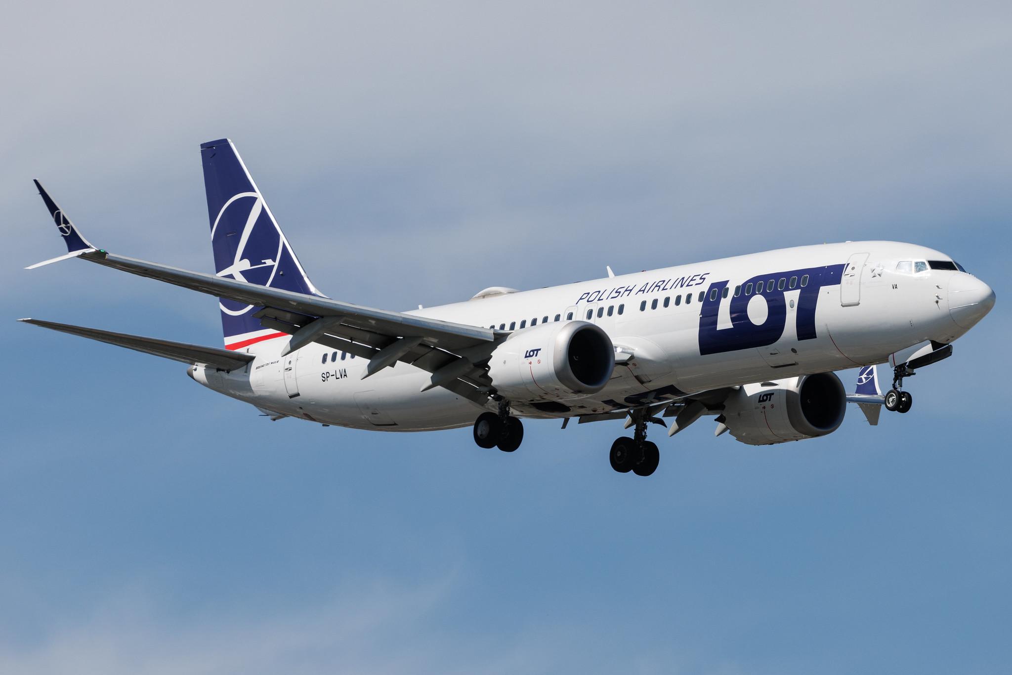 Warsaw Chopin Airport: LOT (LO / LOT) | Boeing 737 MAX 8 B38M | SP-LVA | MSN 64067