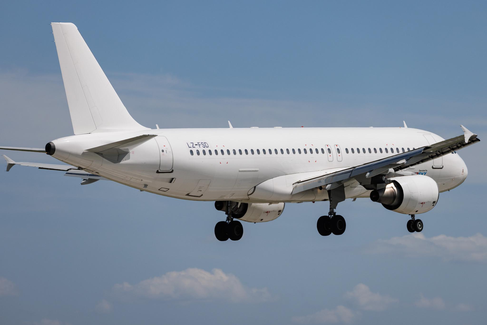 Warsaw Chopin Airport: Fly2Sky (F6 / VAW) | Airbus A320-214 A320 | LZ-FSD | MSN 03461