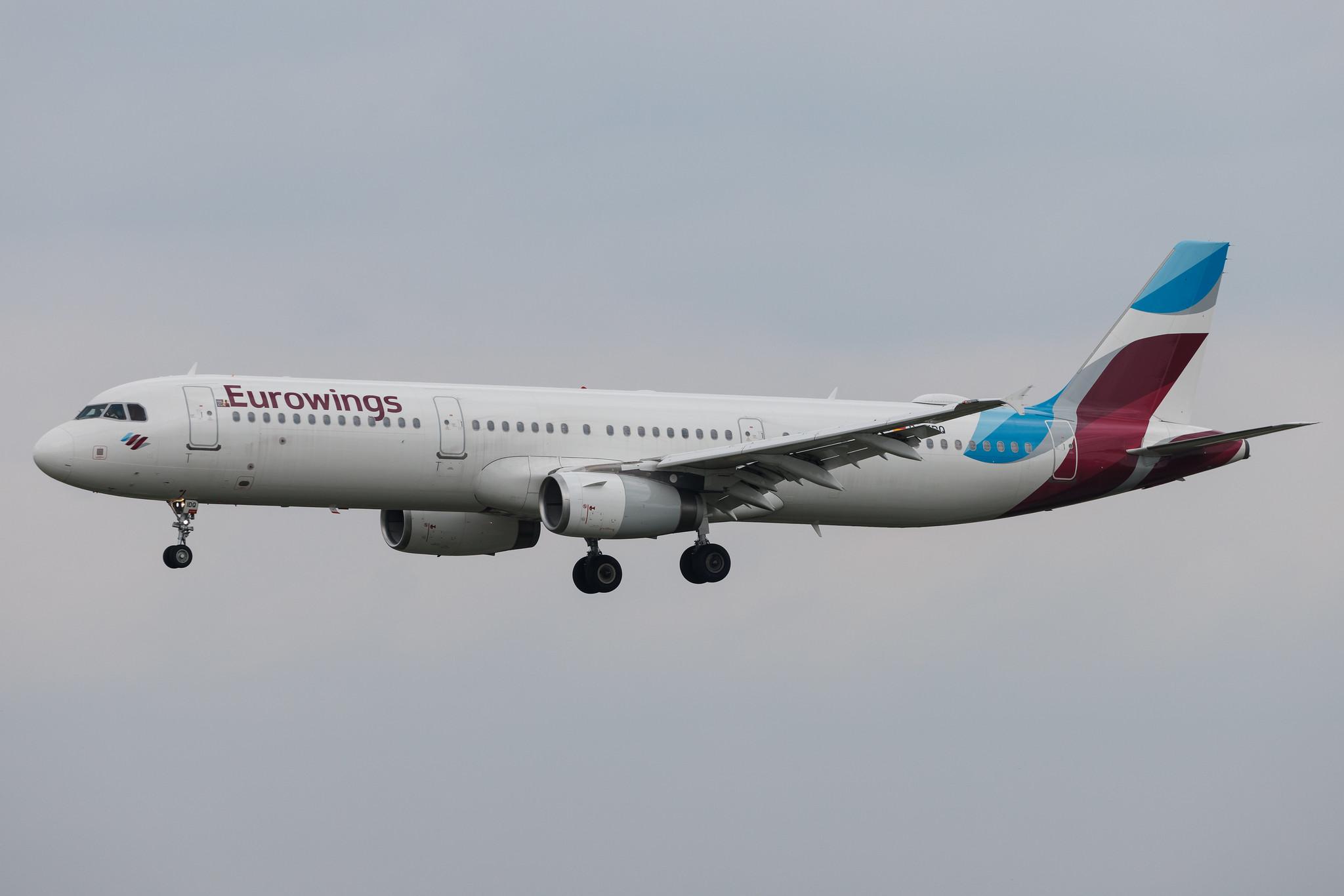 Hamburg Airport: Eurowings (EW / EWG) | Airbus A321-231 A321 | D-AIDQ | MSN 5028