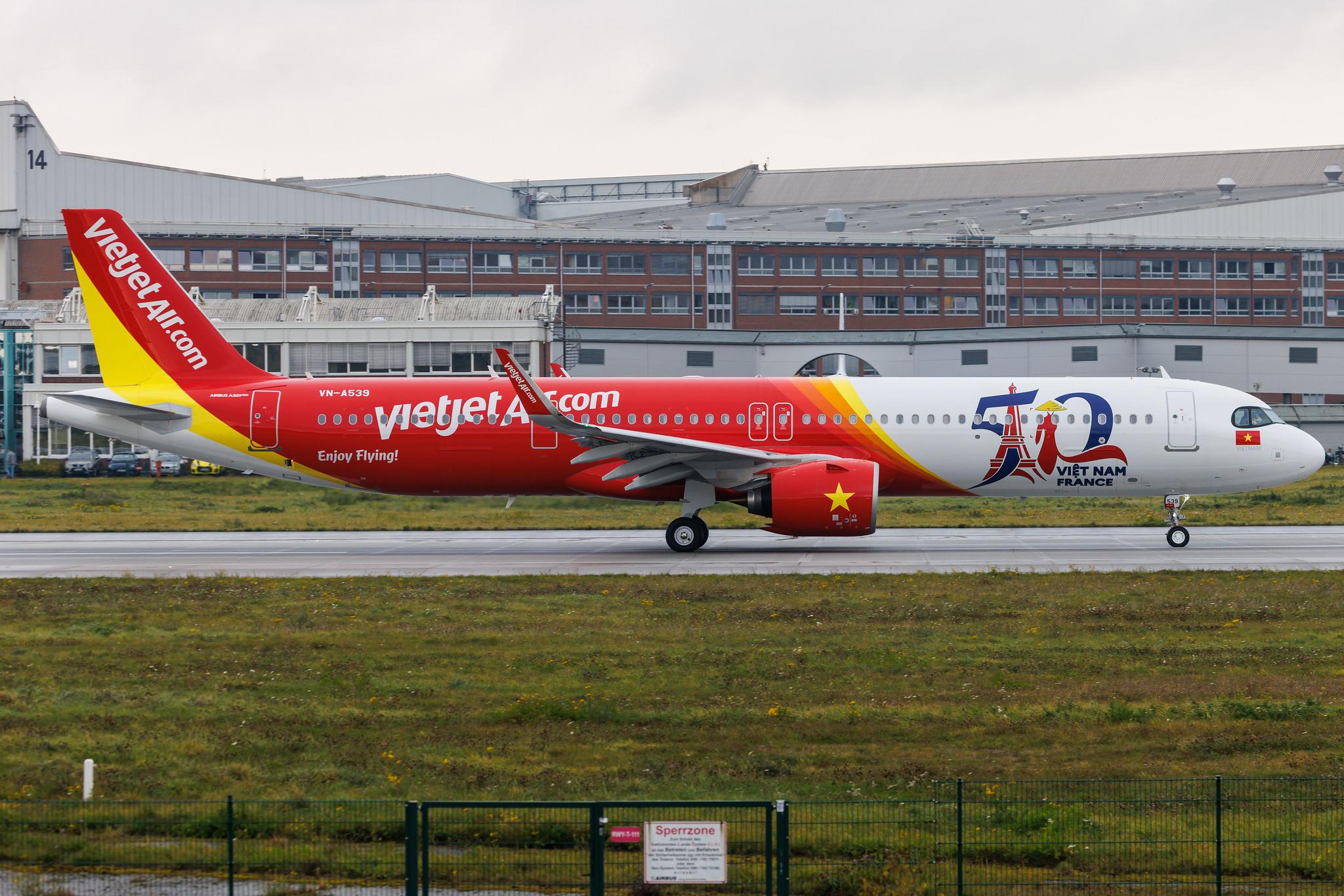 Hamburg Finkenwerder: VietJet Air (VJ / VJC) | Airbus A321-271NX A21N | VN-A539 | MSN 12188